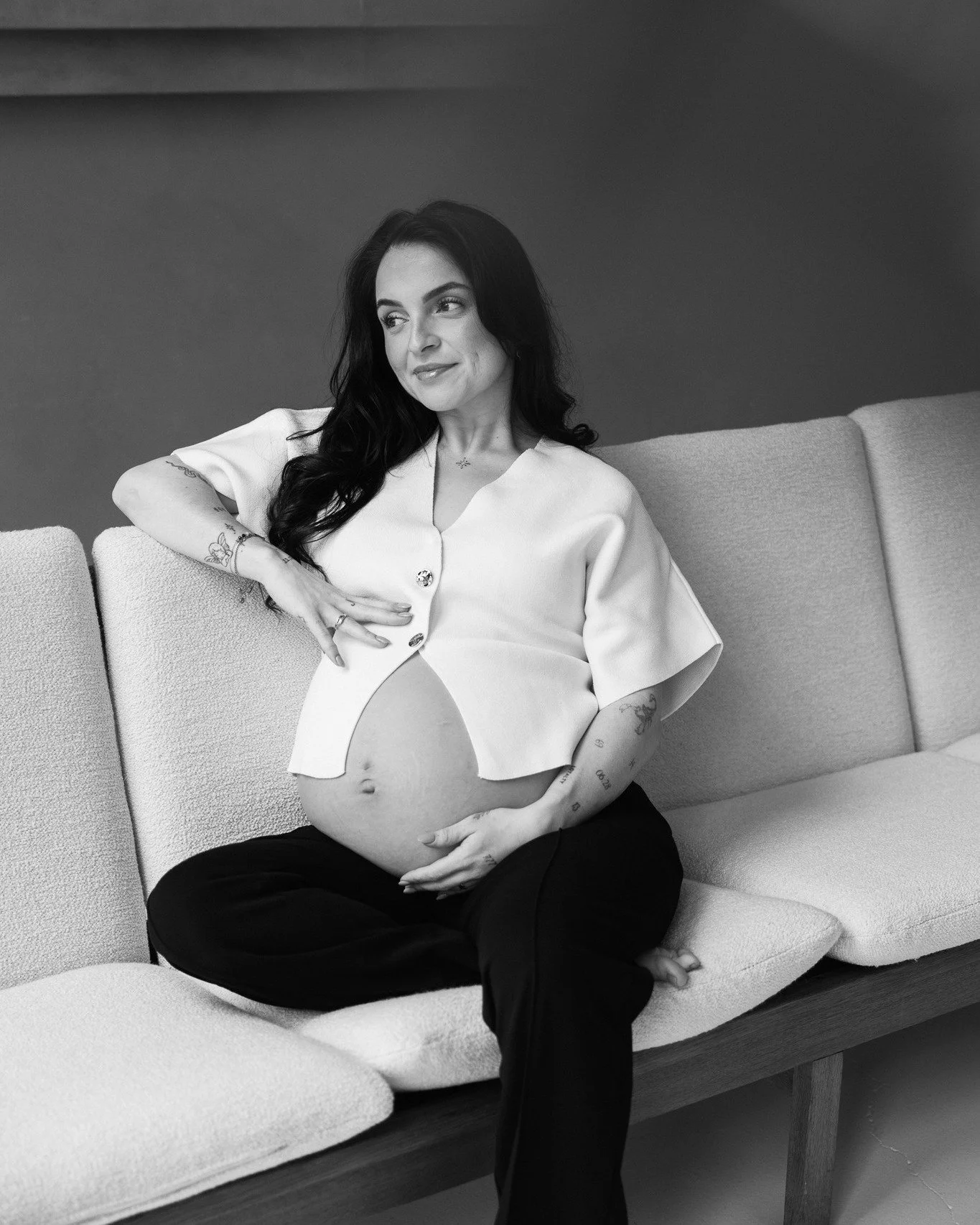 Pregnancyshoot met Josefina 💗

De kleine meid kan ieder moment komen. Zo bijzonder om dit laatste stukje van de zwangerschap nog vast te mogen leggen 🫶🏼

#photographer #dottens #studiophotography #zwangerschapshoot #motherhoodphotography