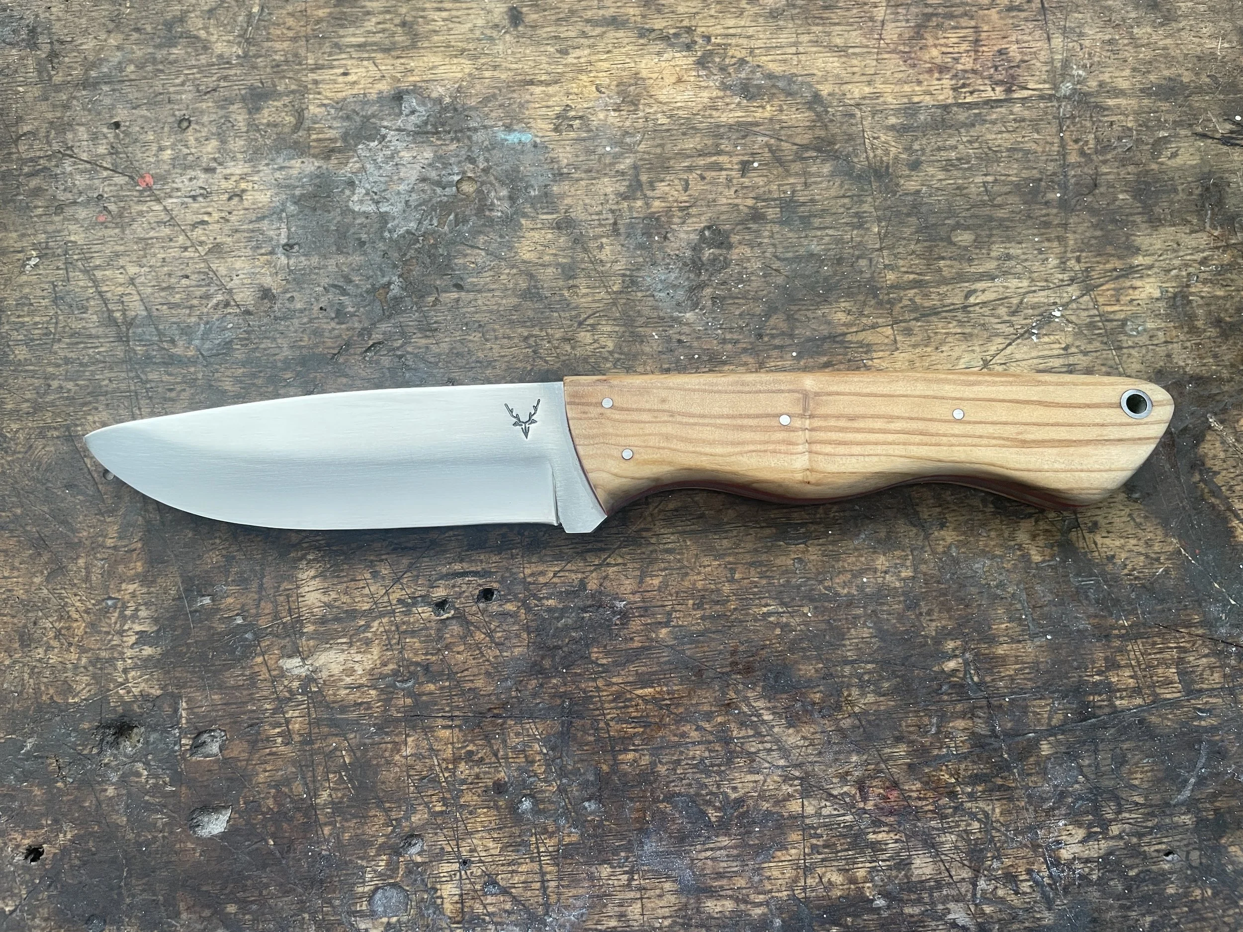 Classic Hunter Olive Wood