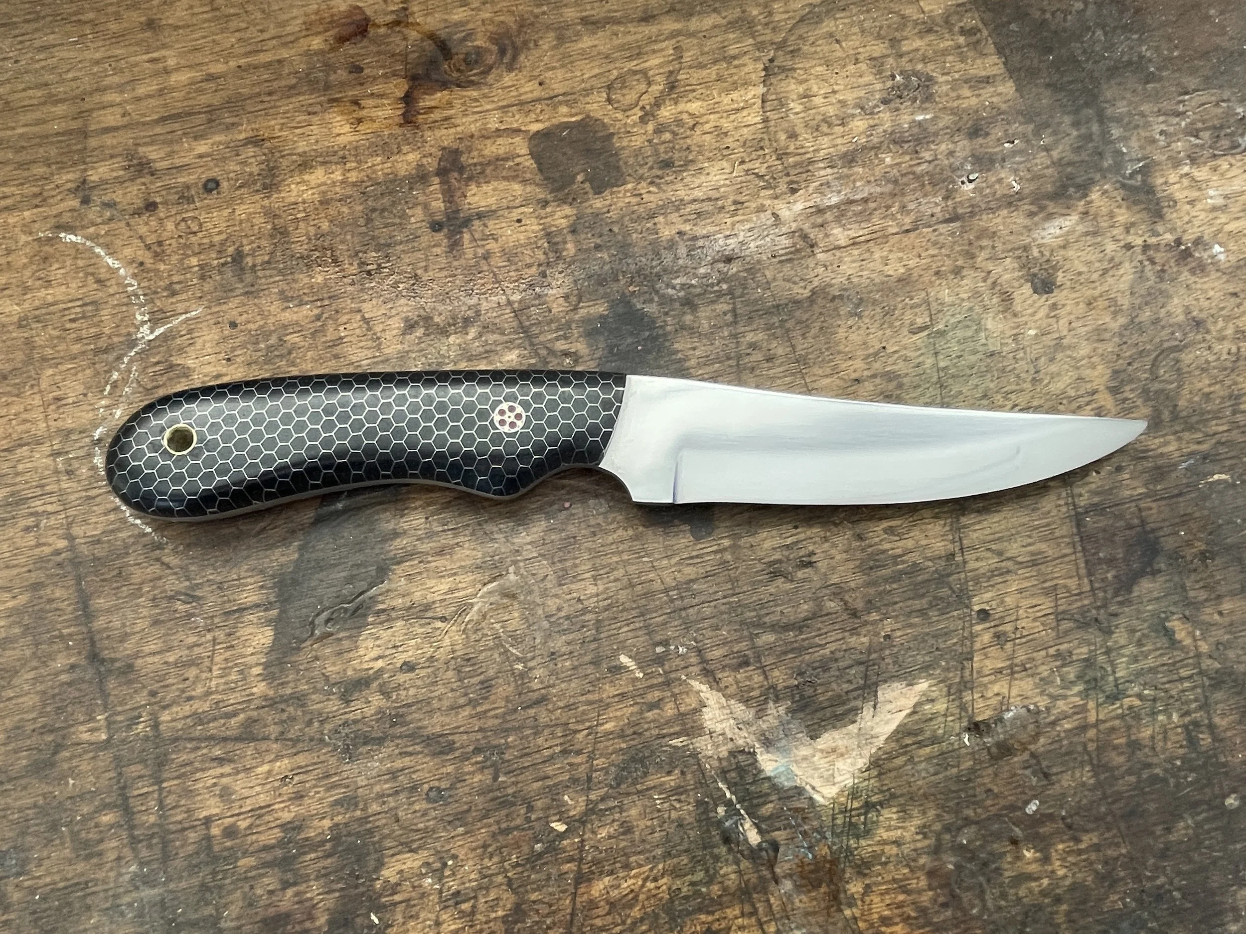 Bird & Trout Honeycomb facing right