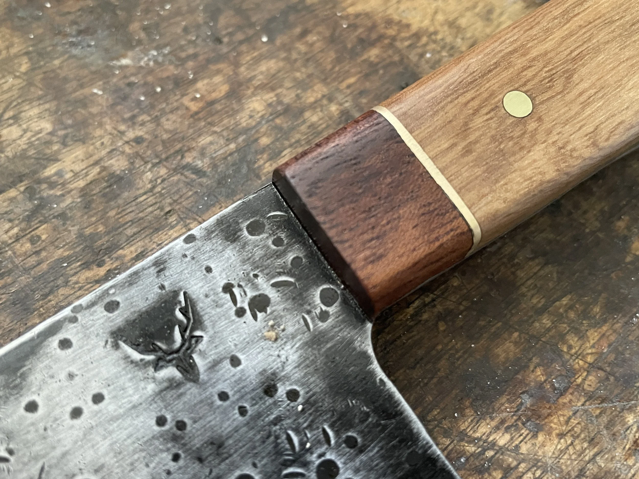 Black Maire Cleaver close up