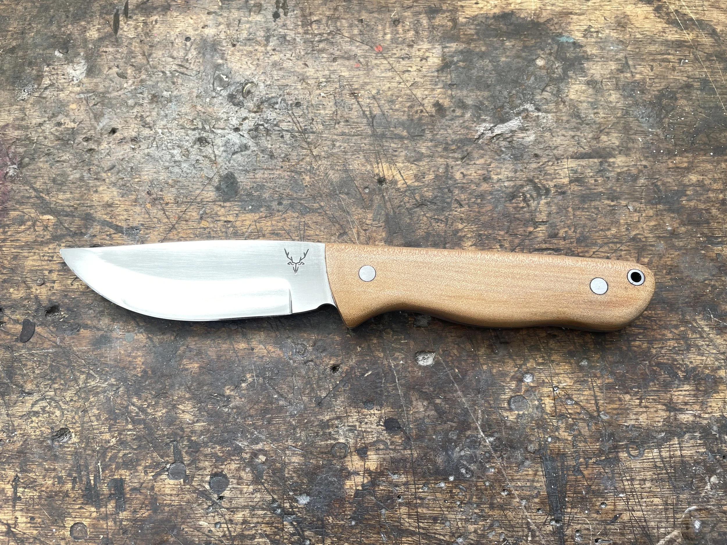 Ultimate Hunter Knife - NZ Kauri