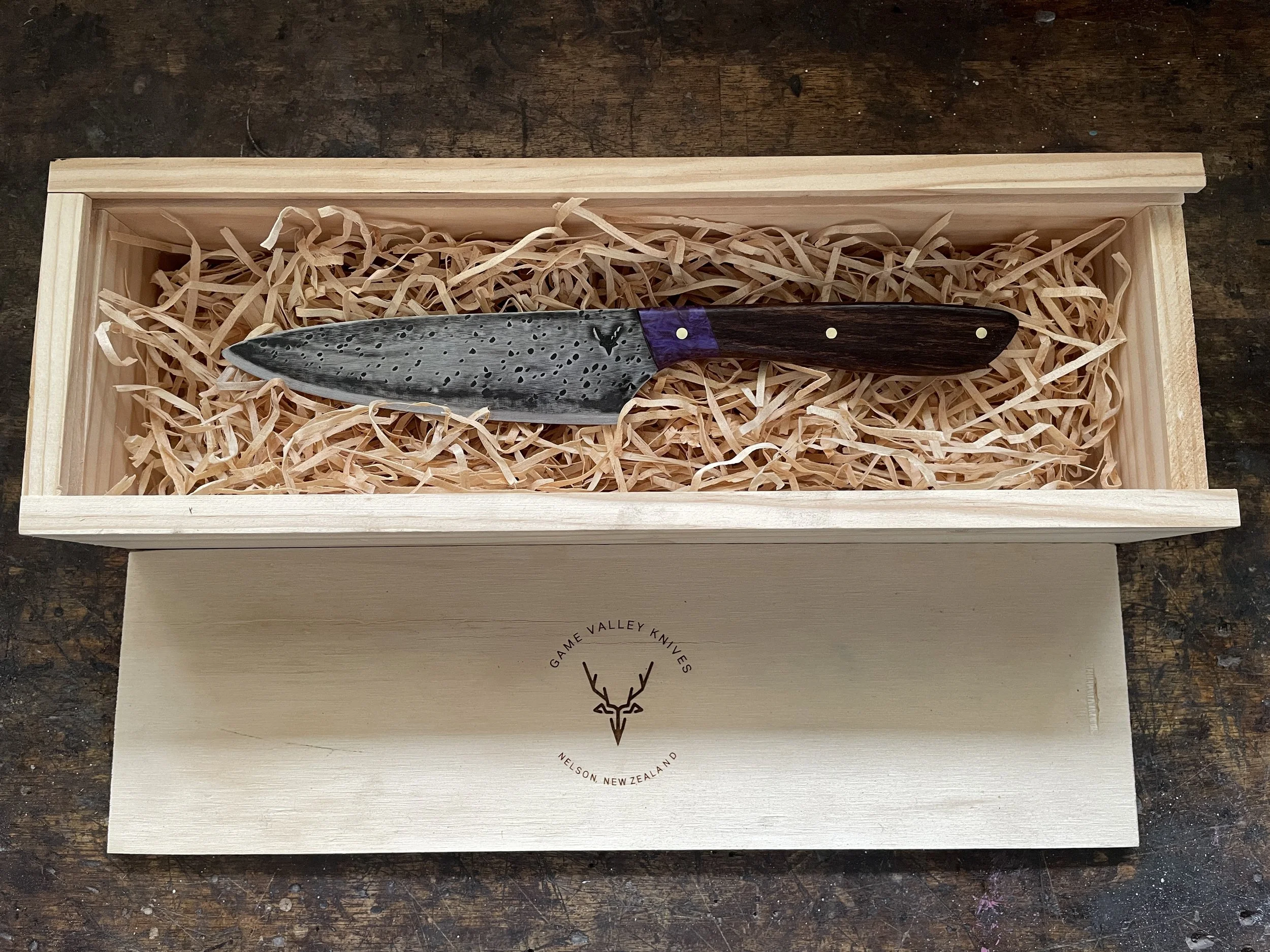 6 inch chef knife with rata & amboyna burl in a gift box