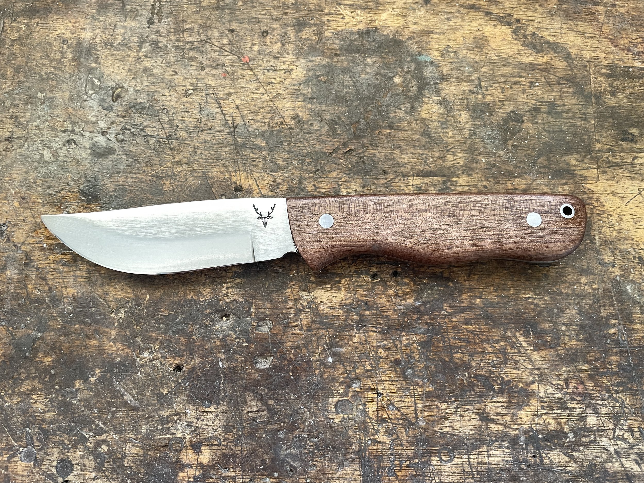 Ultimate Hunter Knife facing left