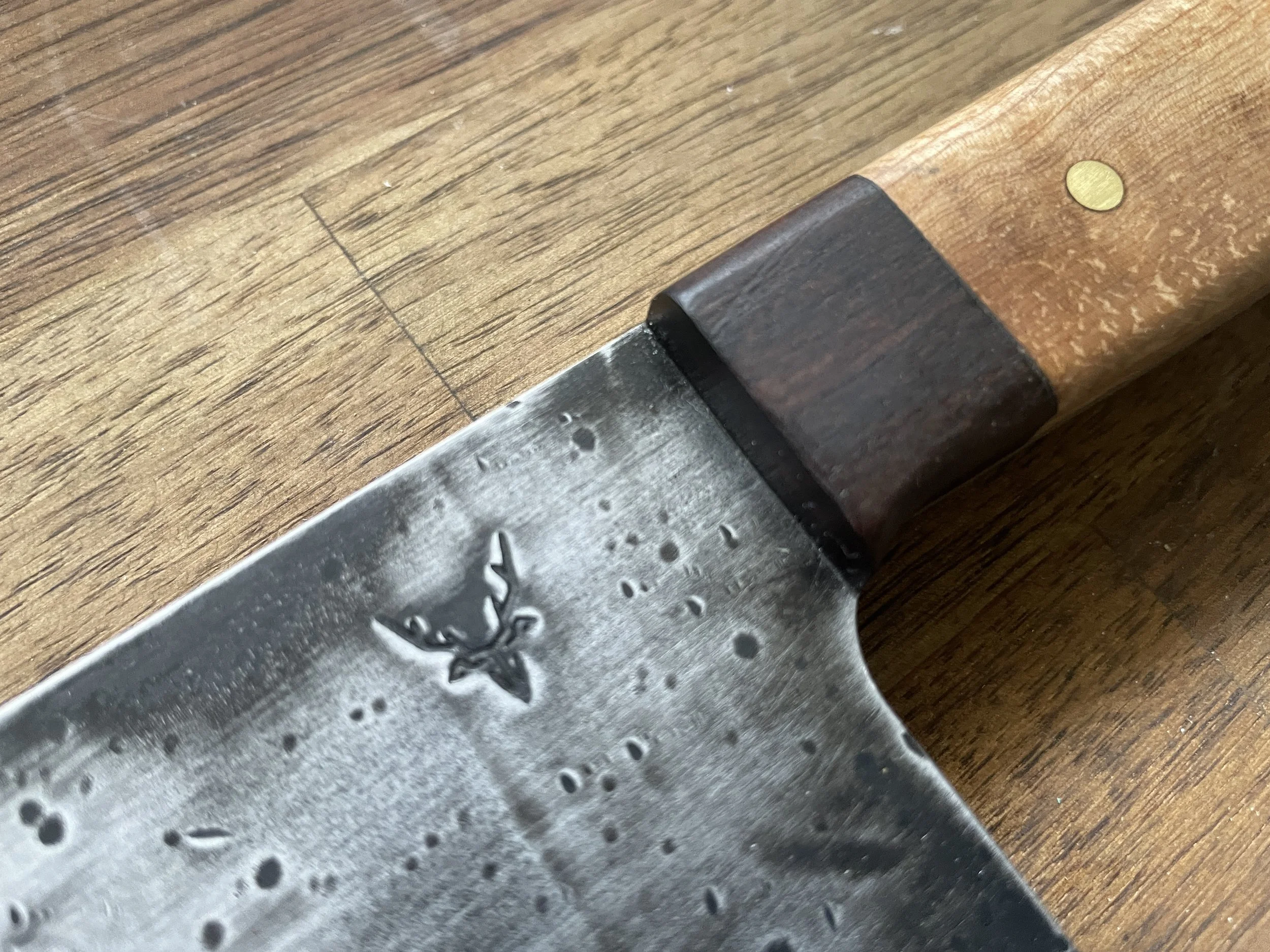 Cleaver Black Maire and Ebony close up