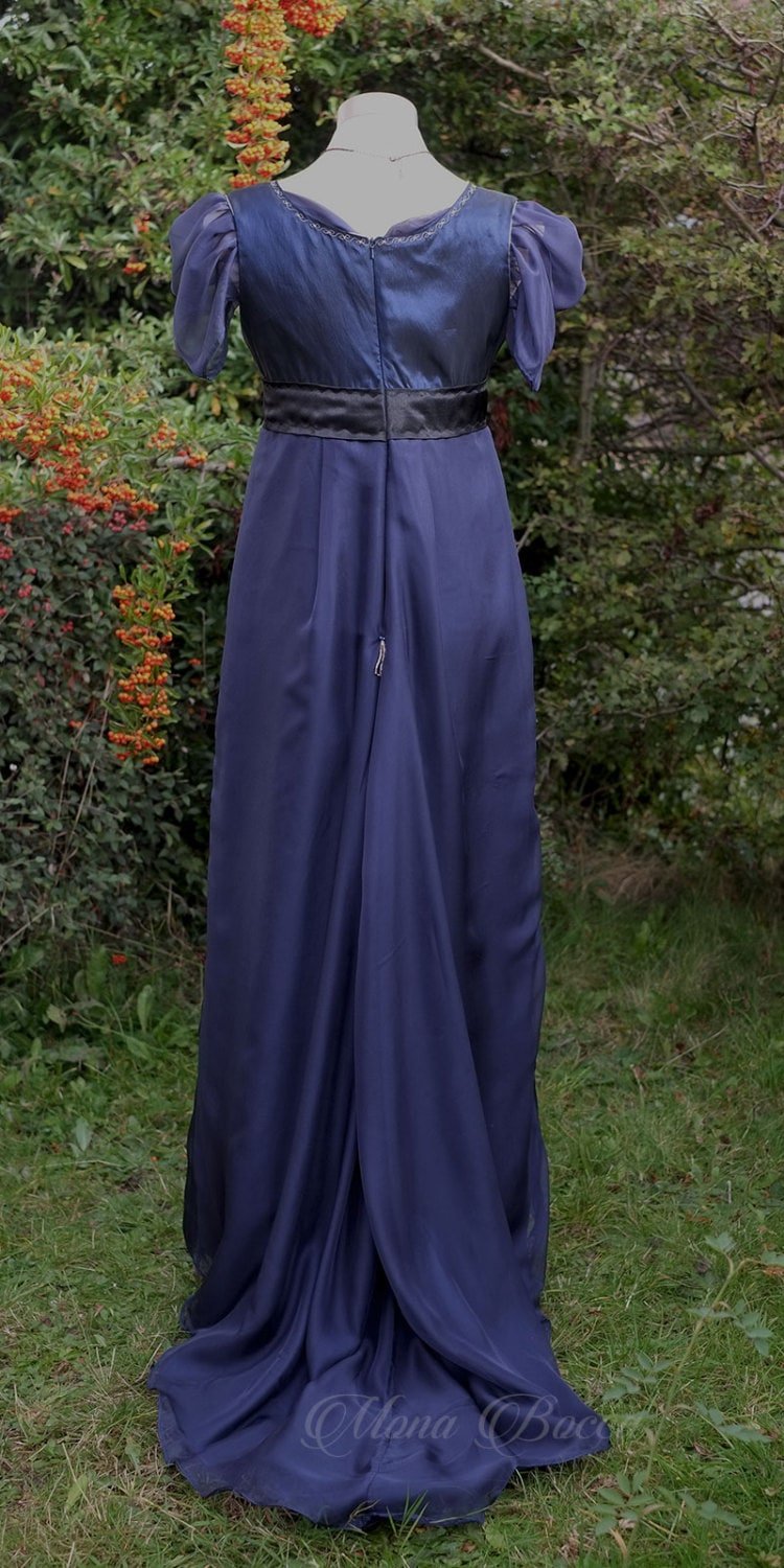 https://i.etsystatic.com/7474337/r/il/f4048c/853602115/il_fullxfull.853602115_lf57.jpg