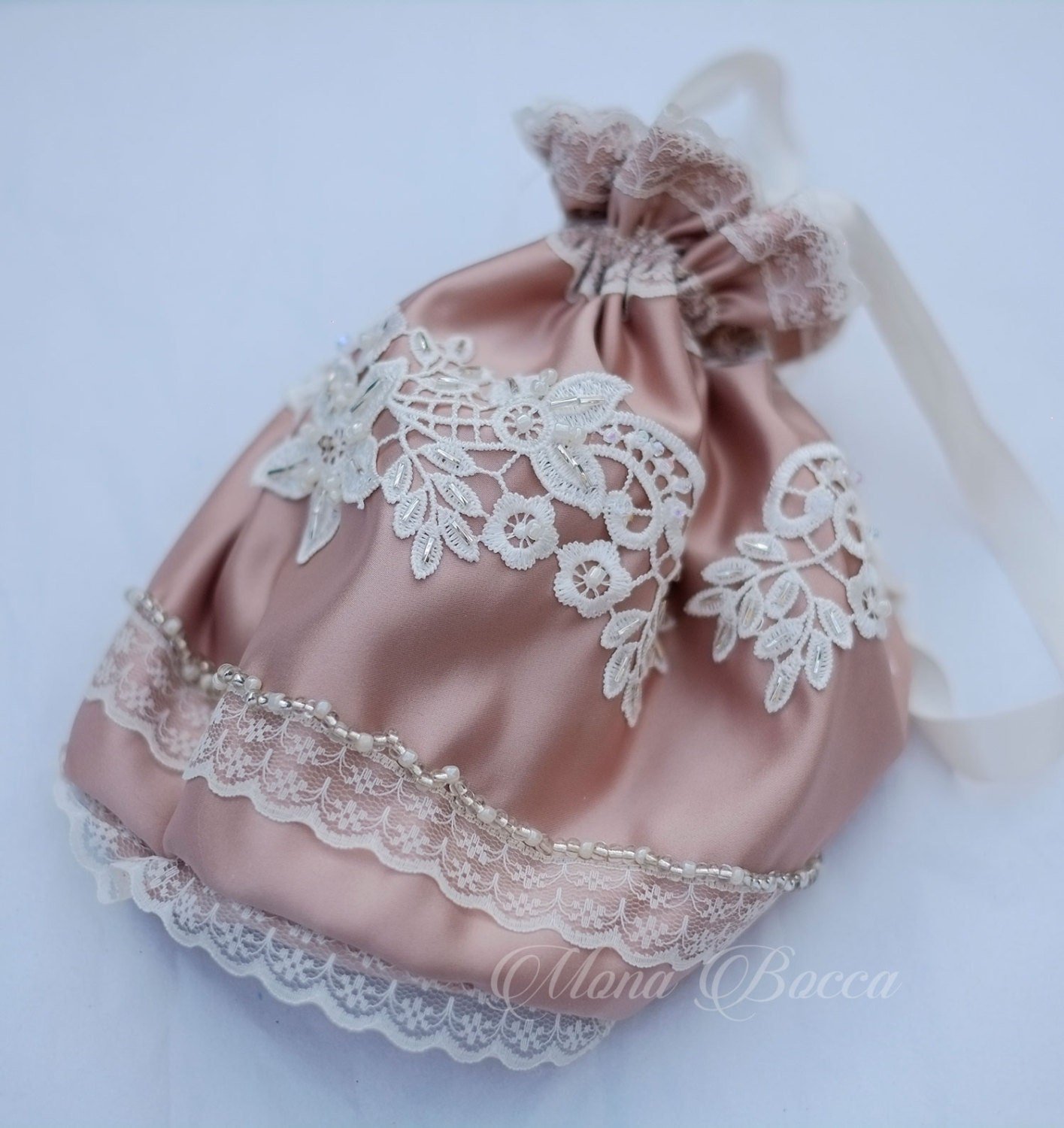 https://i.etsystatic.com/7474337/r/il/d699a8/1113972493/il_fullxfull.1113972493_gpcp.jpg