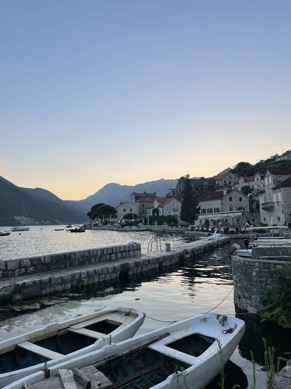 Perast town.jpeg