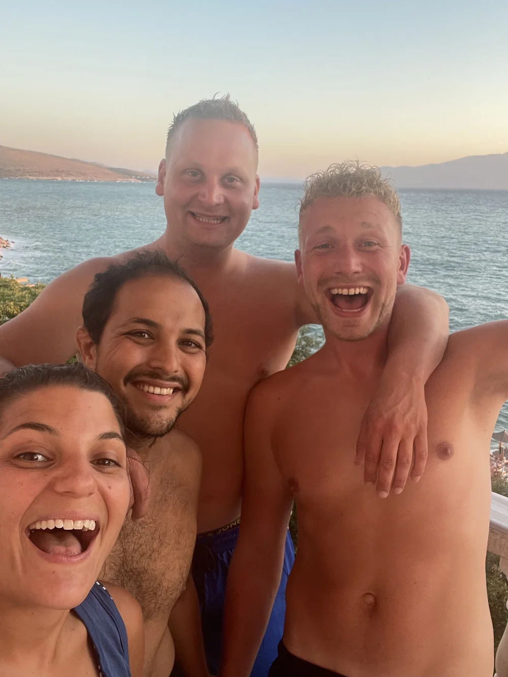 Sarande friends.jpeg