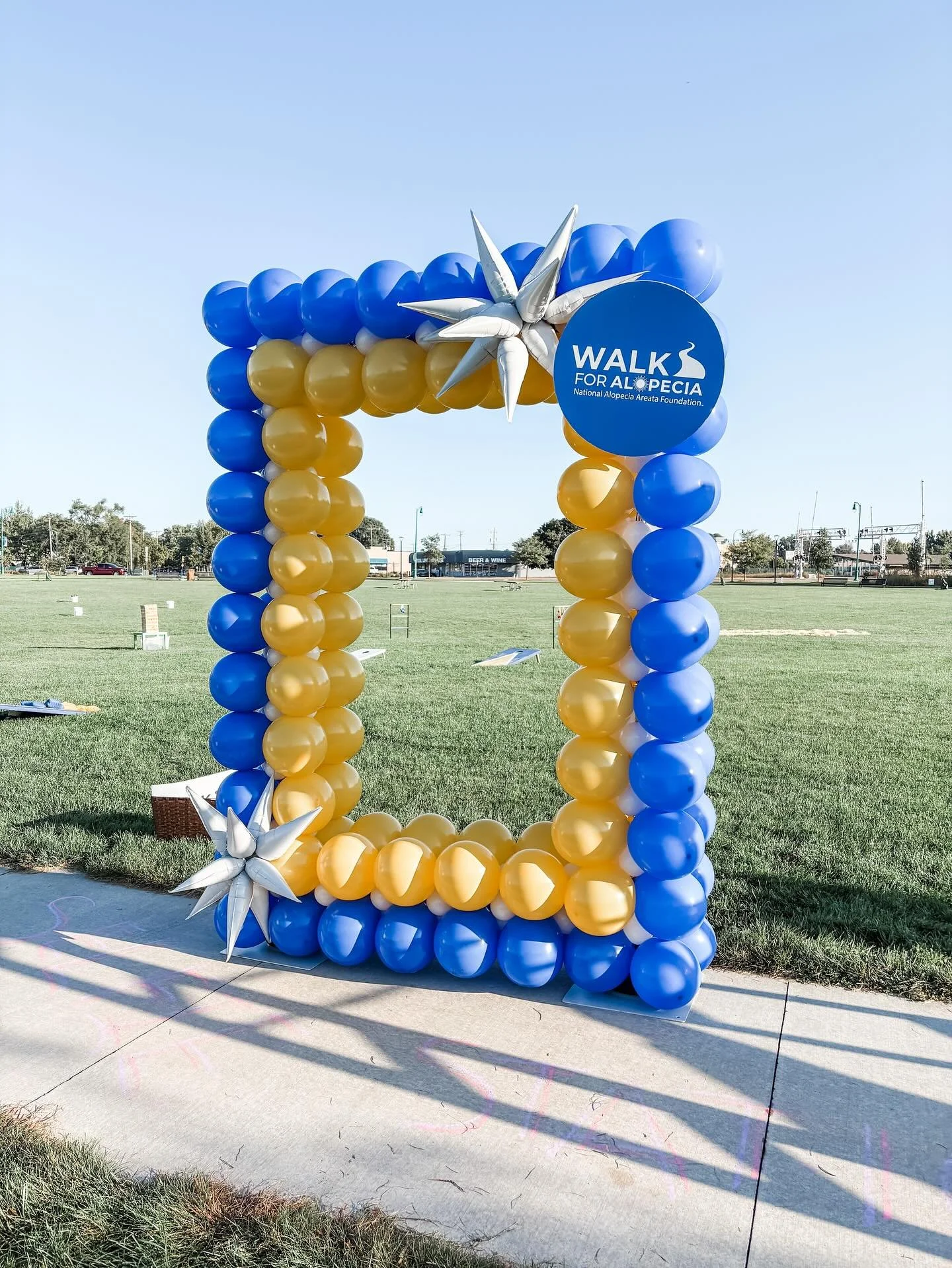 The perfect photo op for your next event. Thank you, @naaf_twincities for inviting us to help you celebrate!

#balloonframe #minnesotaballoonartist #minnesotaballoons #twincitiesballoons #awarenesswalk #alopeciaawareness #balloonphotoop #minnesotacel