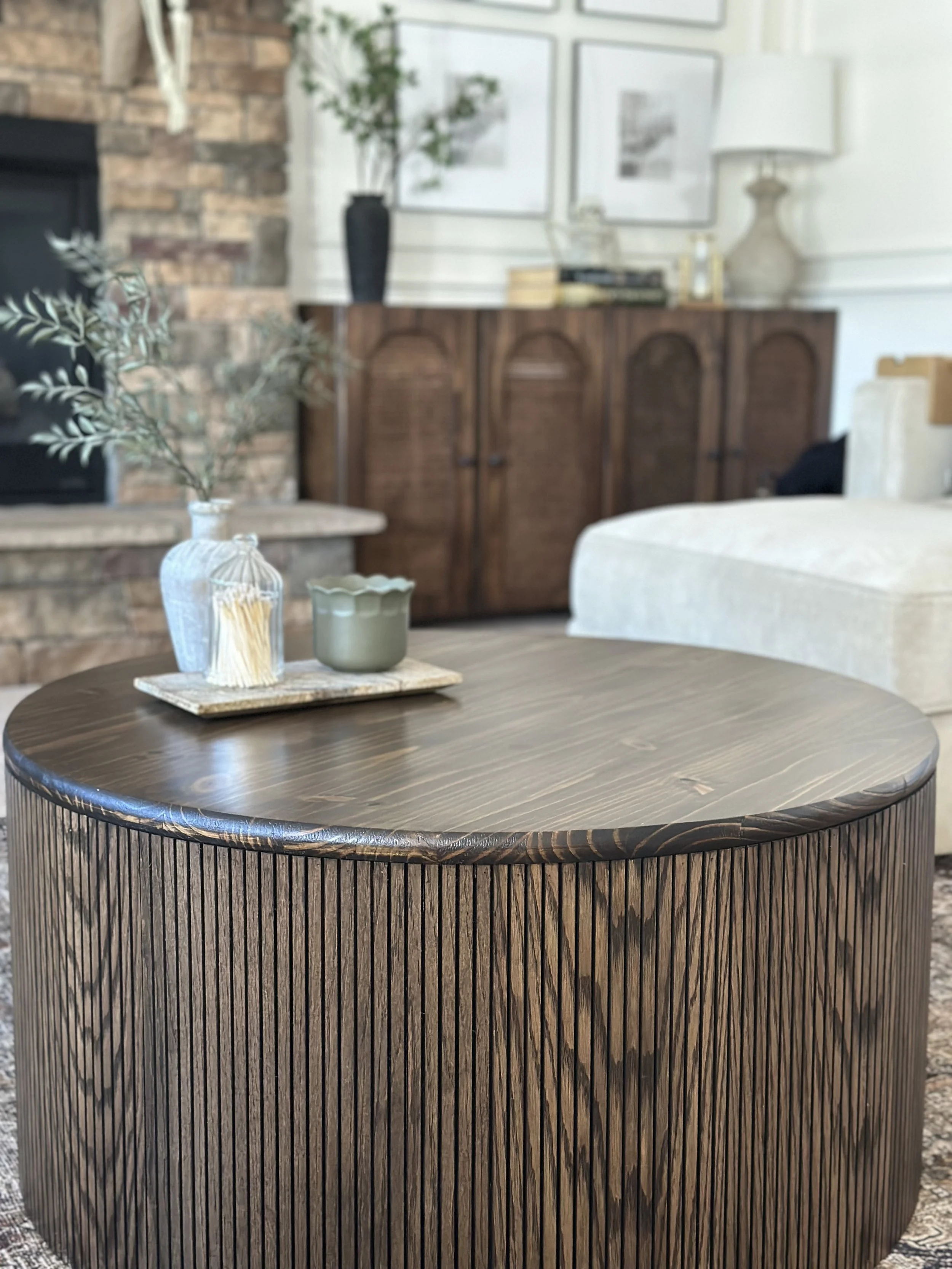 DIY Round Storage Coffee Table 