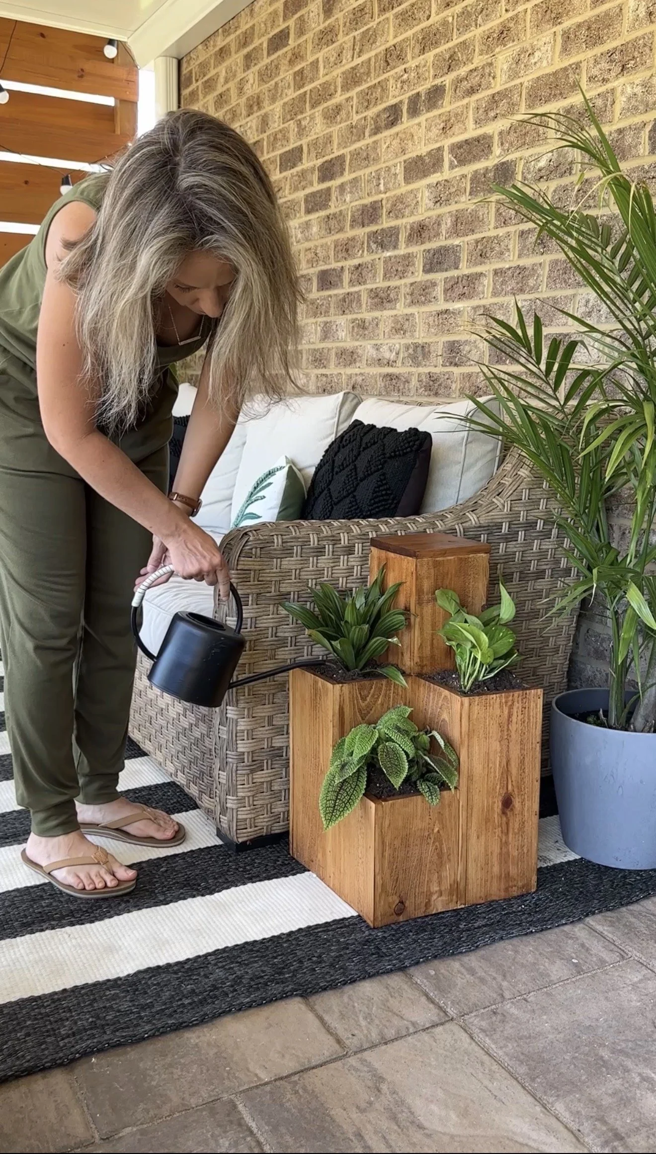 DIY Cedar Planter Side Table Combo