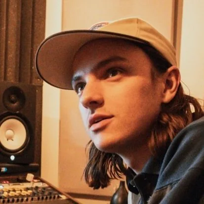 Ryan-Testimonial Pic2.jpg