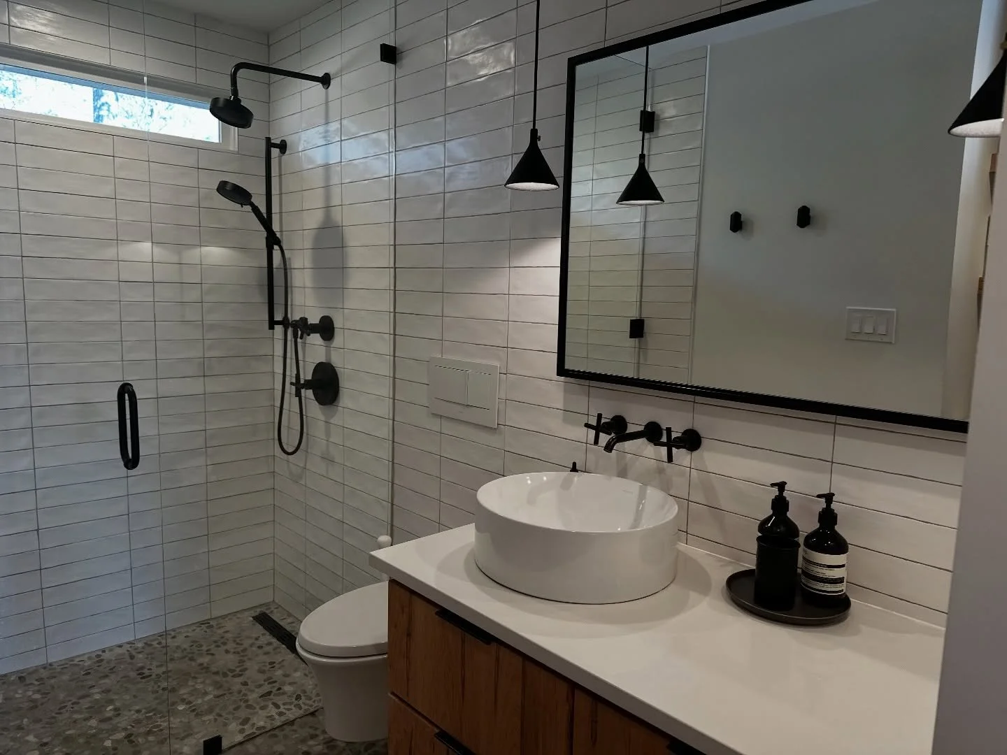 Just another day making homes feel lighter, brighter &amp; loved on 🤍

Our team doesn&rsquo;t just clean houses, they care for homes.

Proud of the heart, intention &amp; detail our crew brings into every space.

#CleanHomeVibes
#HomeReset
#CleanAes