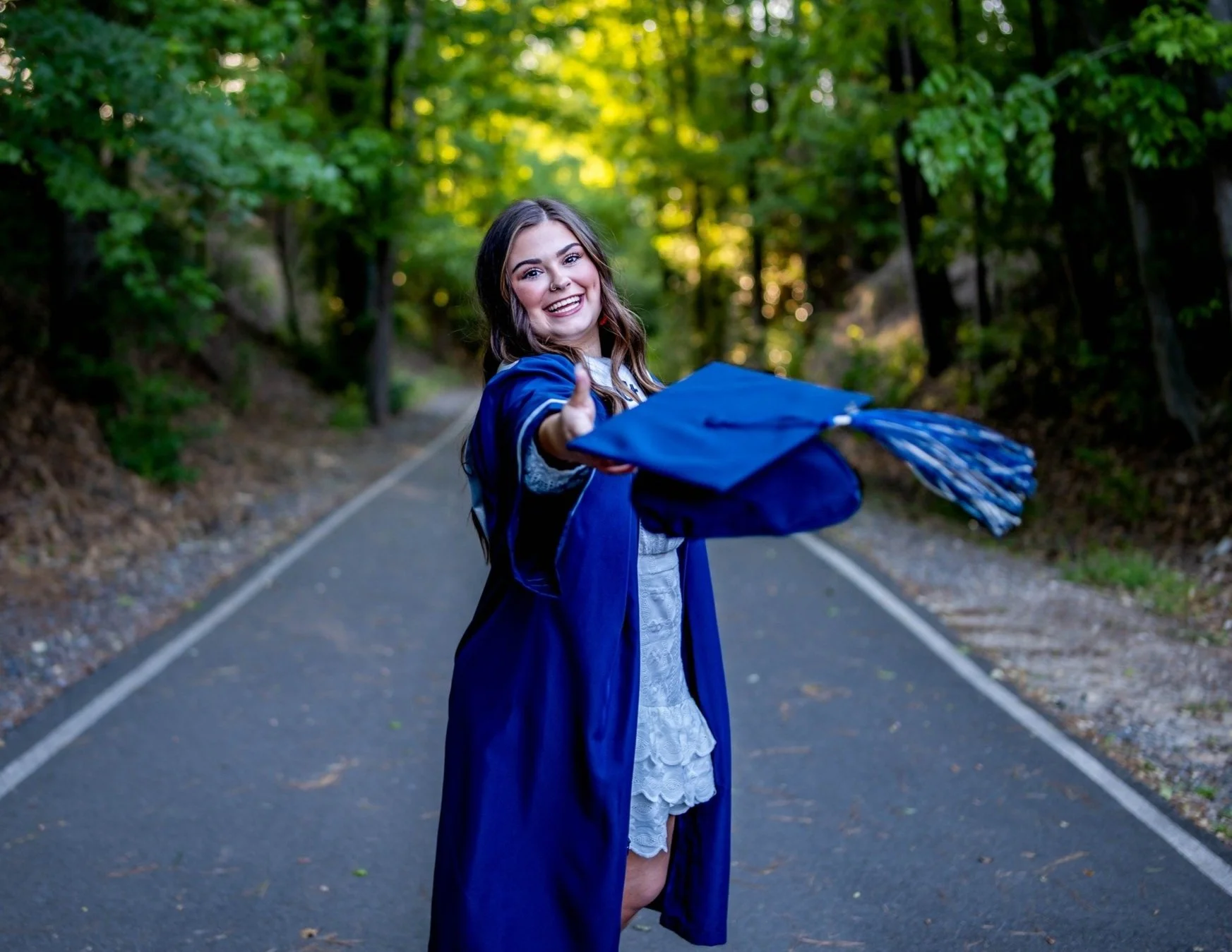 CELEBRATING SENIORS: CAPTURING MEMORIES WITH 11:11 PHOTOGRAPHY BY SARAH