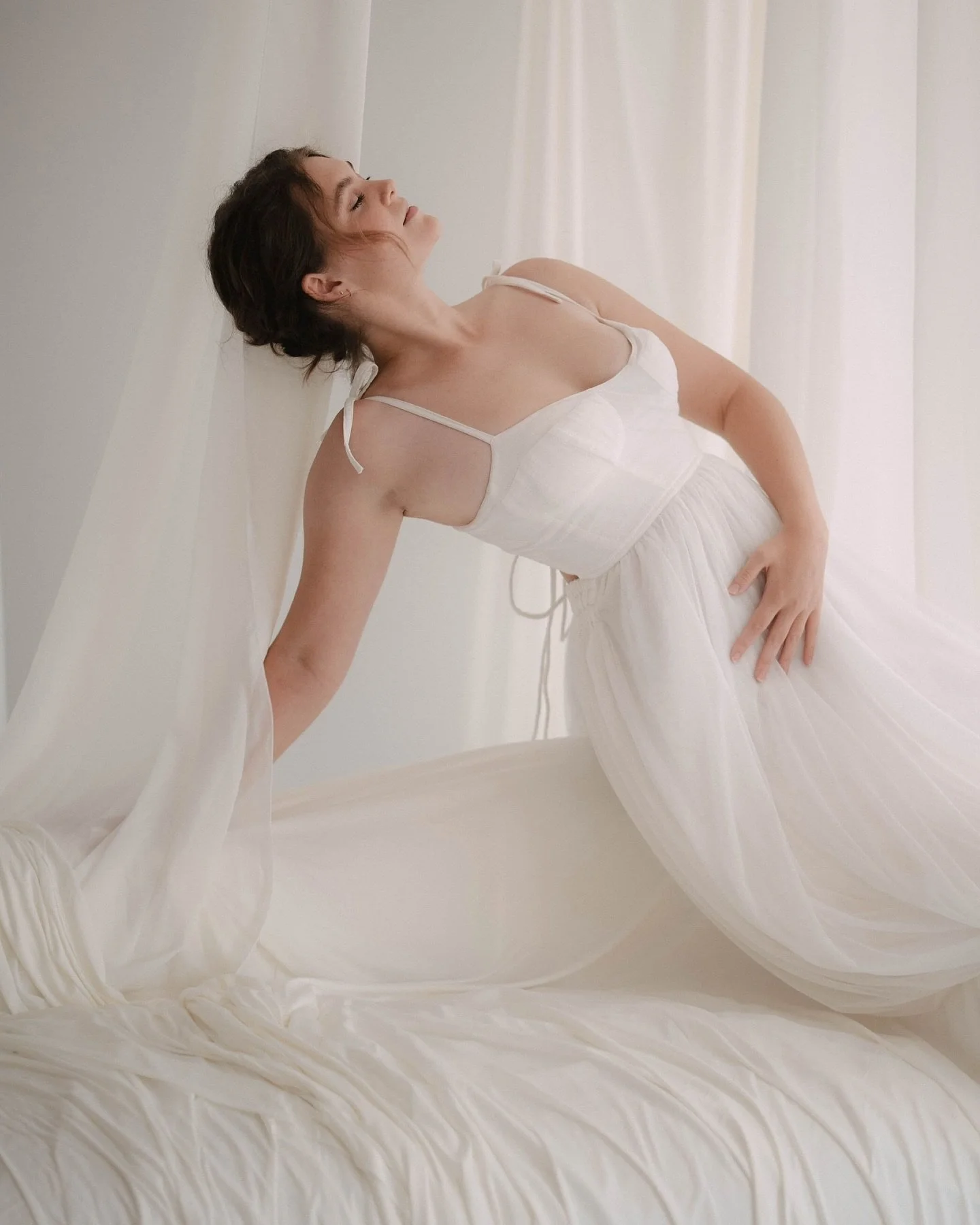 @kenonpippert is an ✨ethereal goddess✨ and literally created for this shoot! There&rsquo;s a quiet grace to her &mdash; timeless, poised, and captivating in a way that feels straight out of another era 🖤