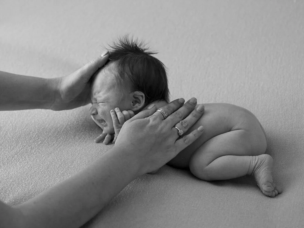 NEWBORN PHOTOSHOOT AND COLIC BABY | TIPS AND TRICKS