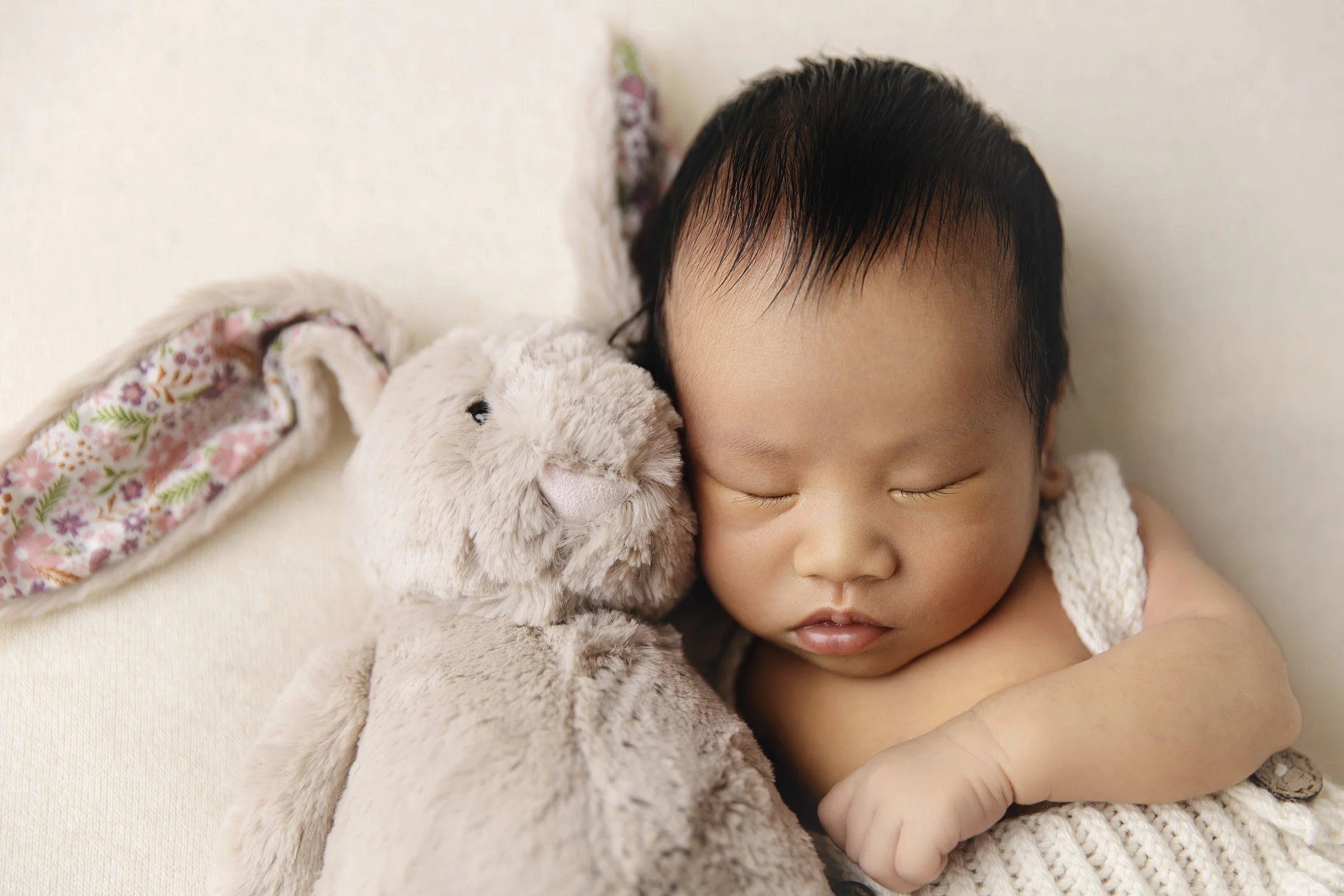 A Gentle Start: Newborn Baby Photography in Rouse Hill