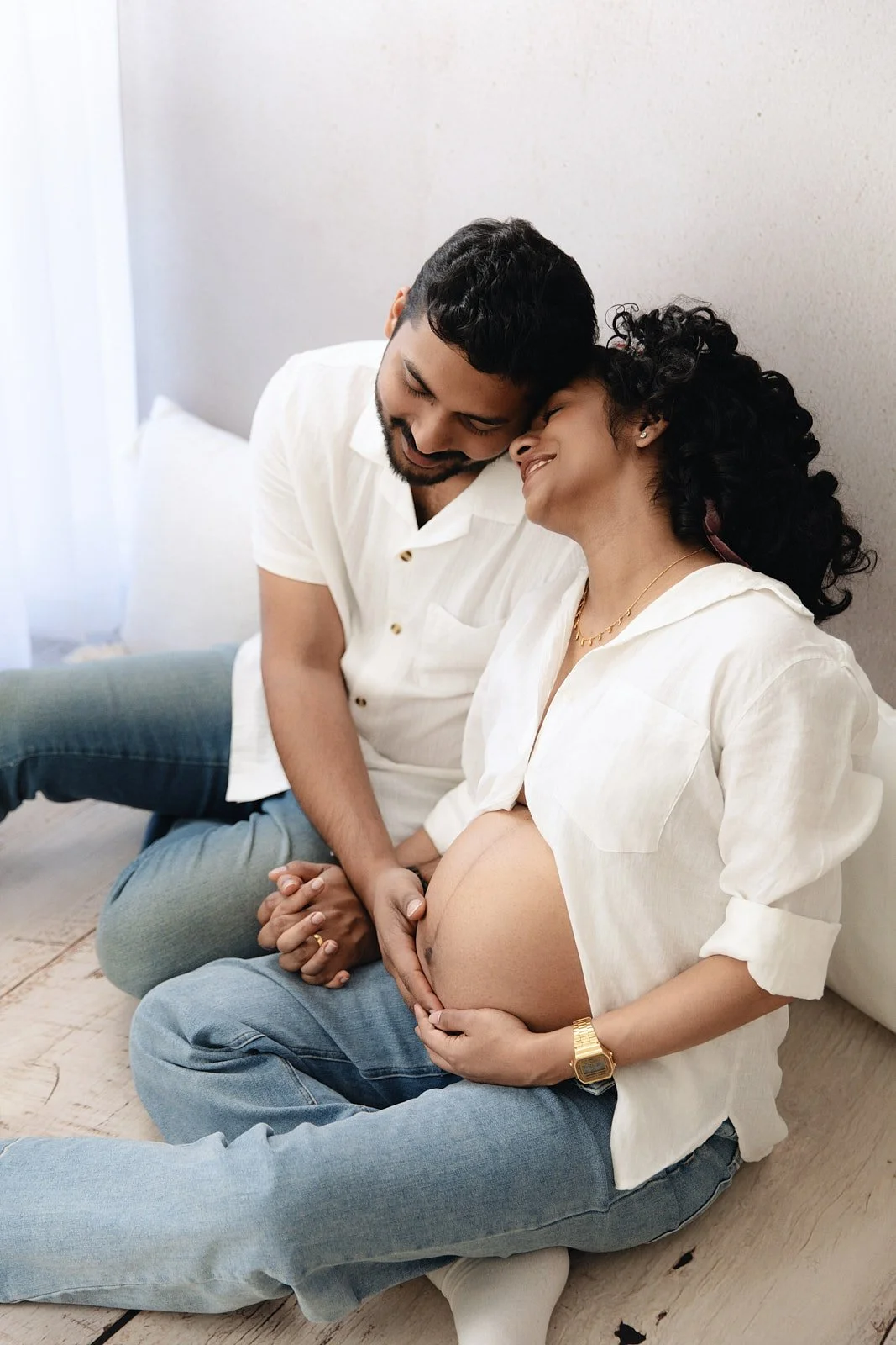 maternity session is studio Rouse Hill_Sydney_1C3A5004.jpg