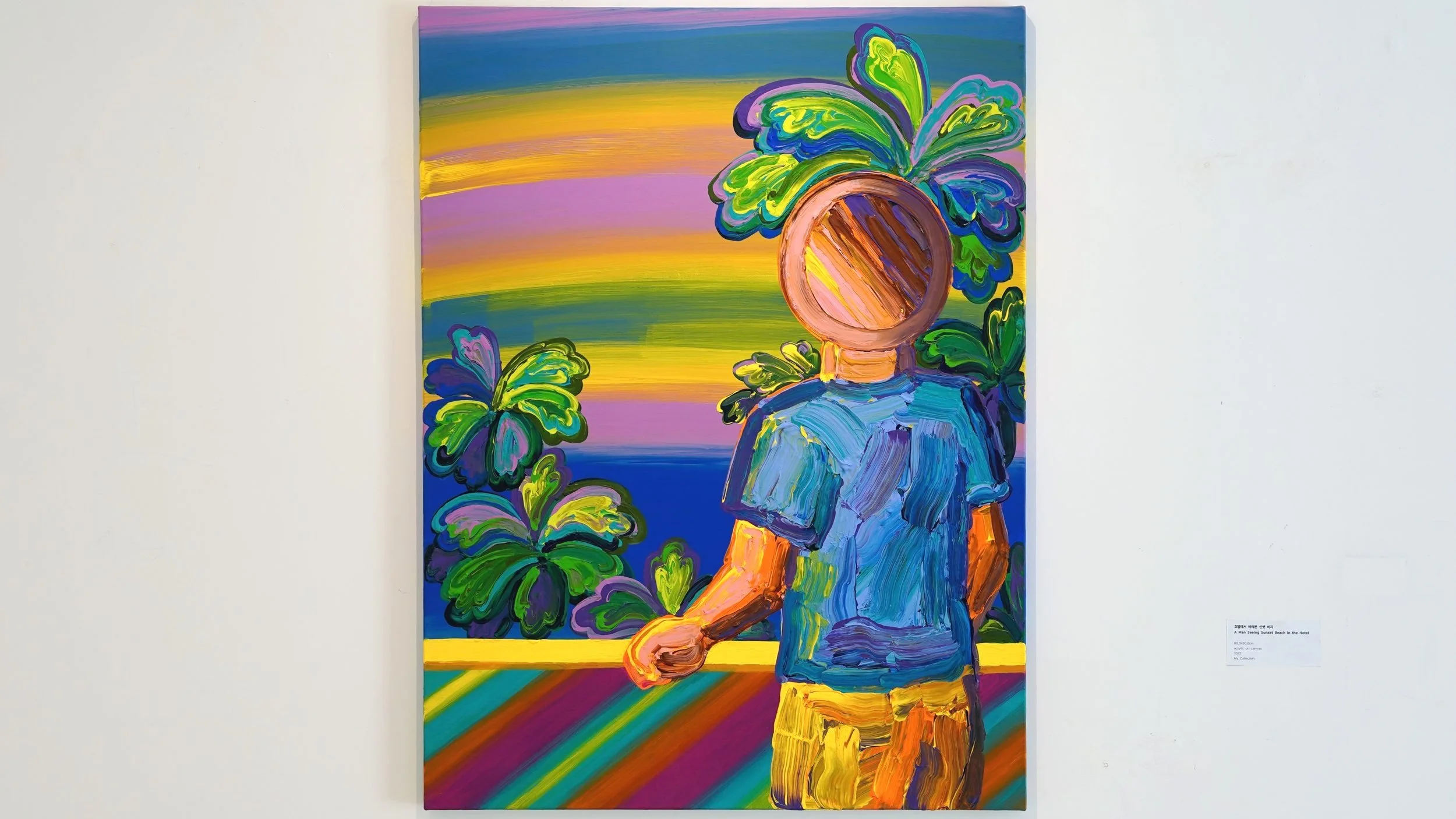 A man seeing sunset beach in the hotel