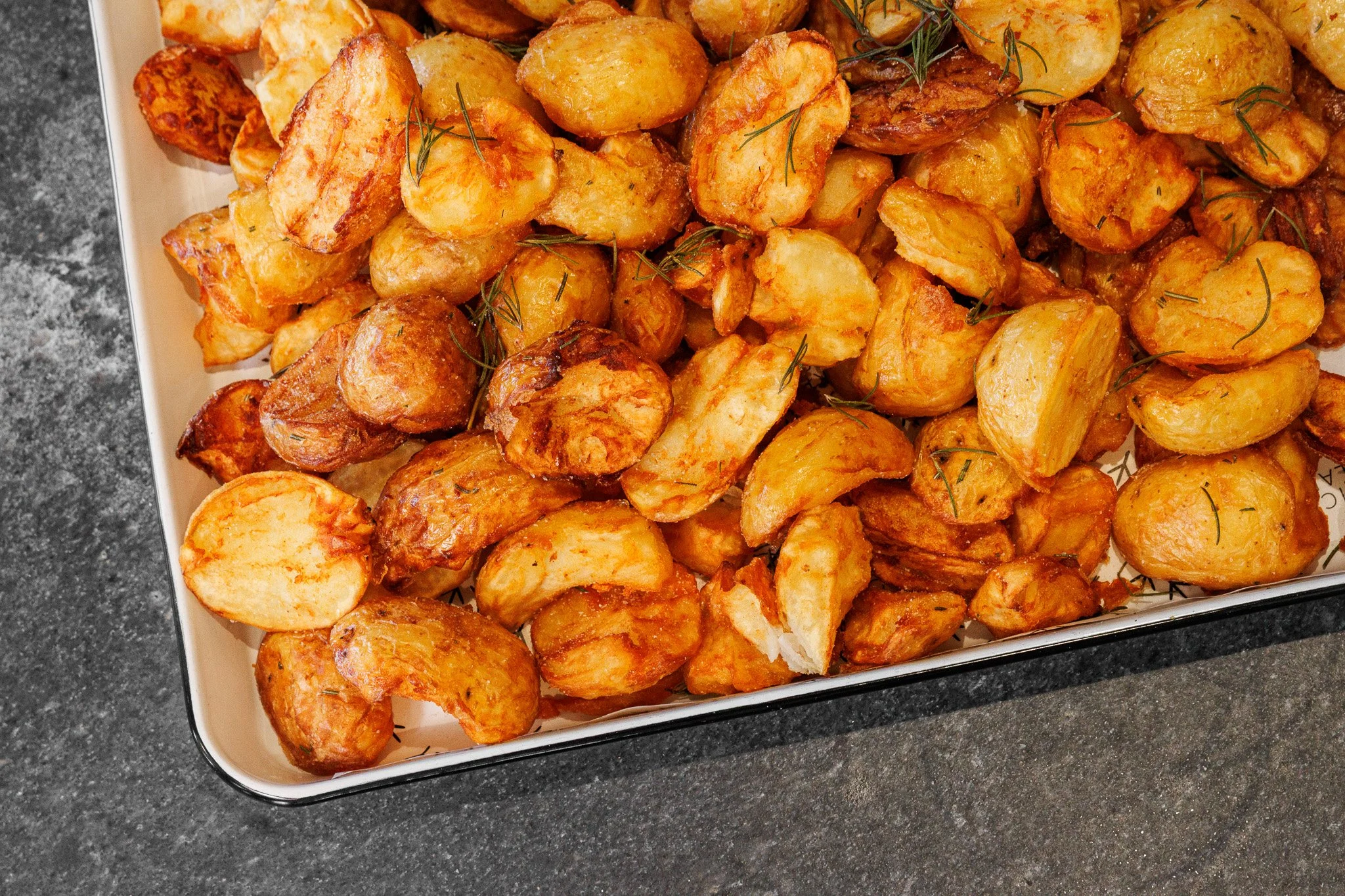 CL-Catering_Roast_Potatoe_Tray_3.jpg
