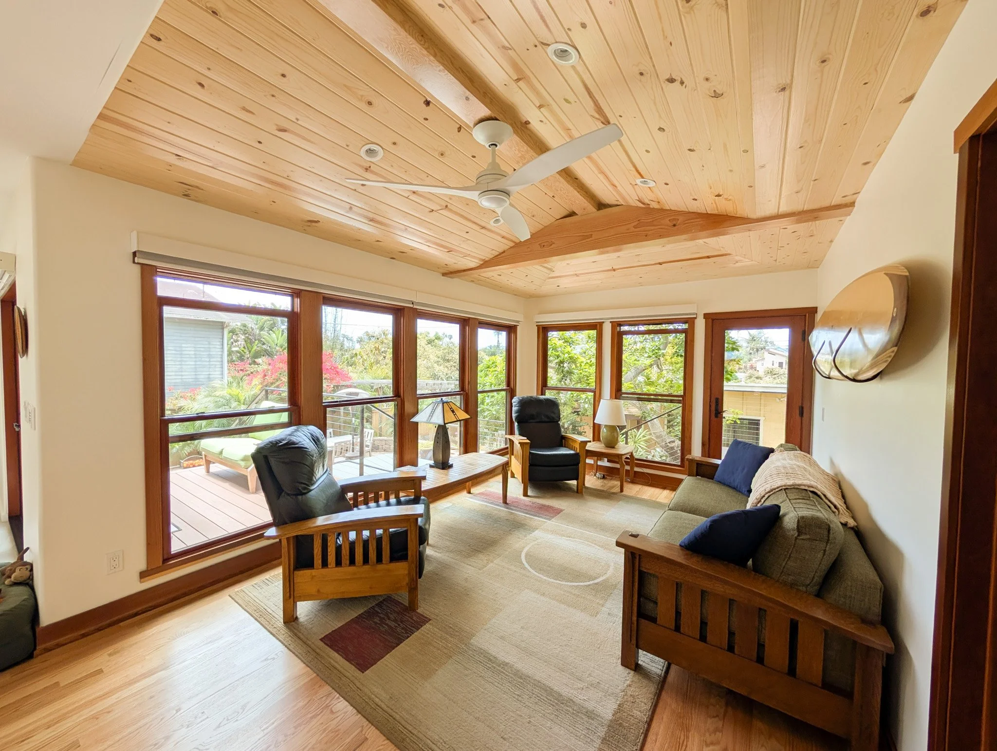 Living Room.jpg