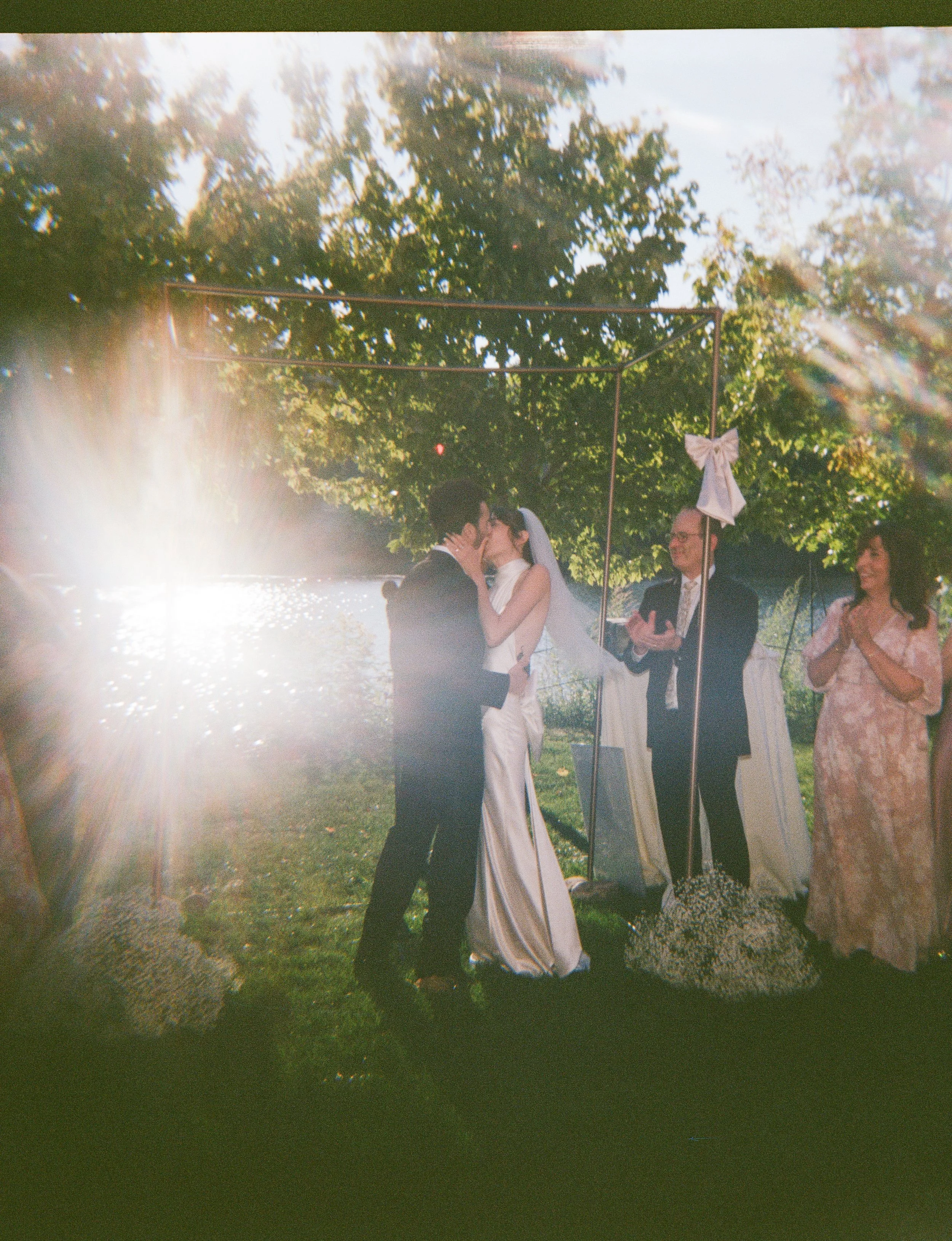 FILM-Foreland-Catskills-New-York-Wedding-E+J-Diana-Lake-Photography10.jpg
