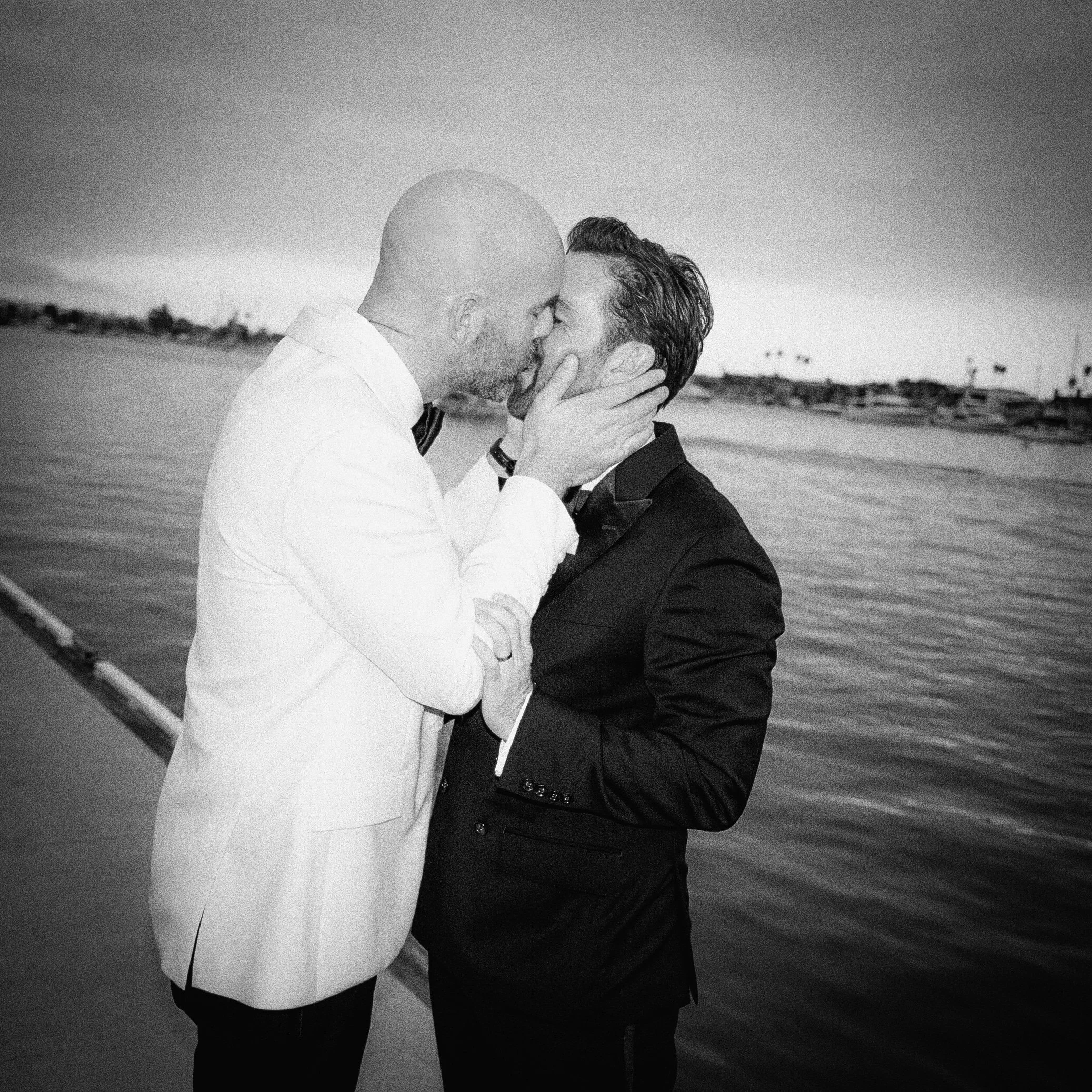 Lido-Island-Newport-Beach-Wedding-F+T-Diana-Lake-Photography-94.jpg