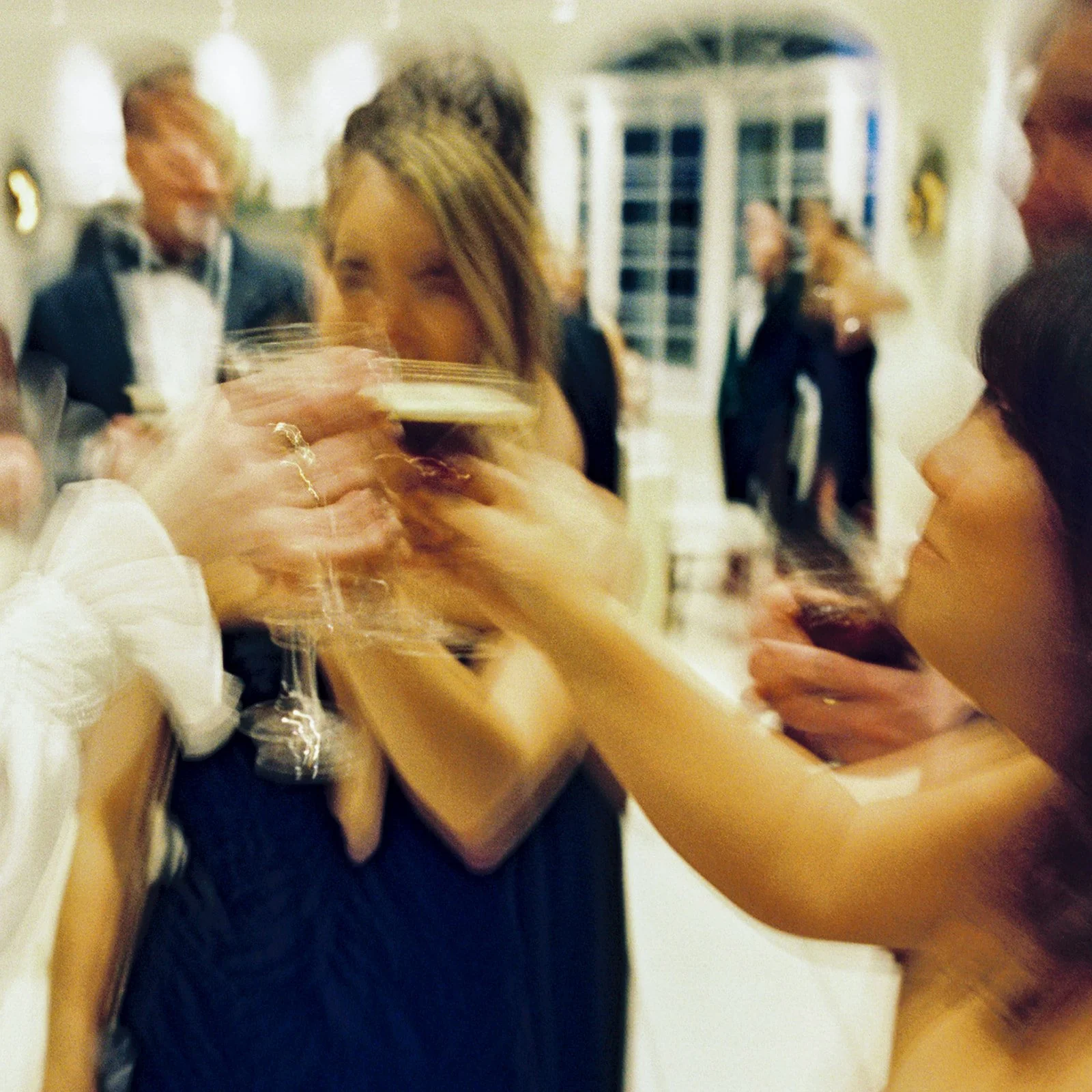 FILM-Chesapeake-Bay-Wedding-P+L-Diana-Lake-Photography-93_websize.jpg