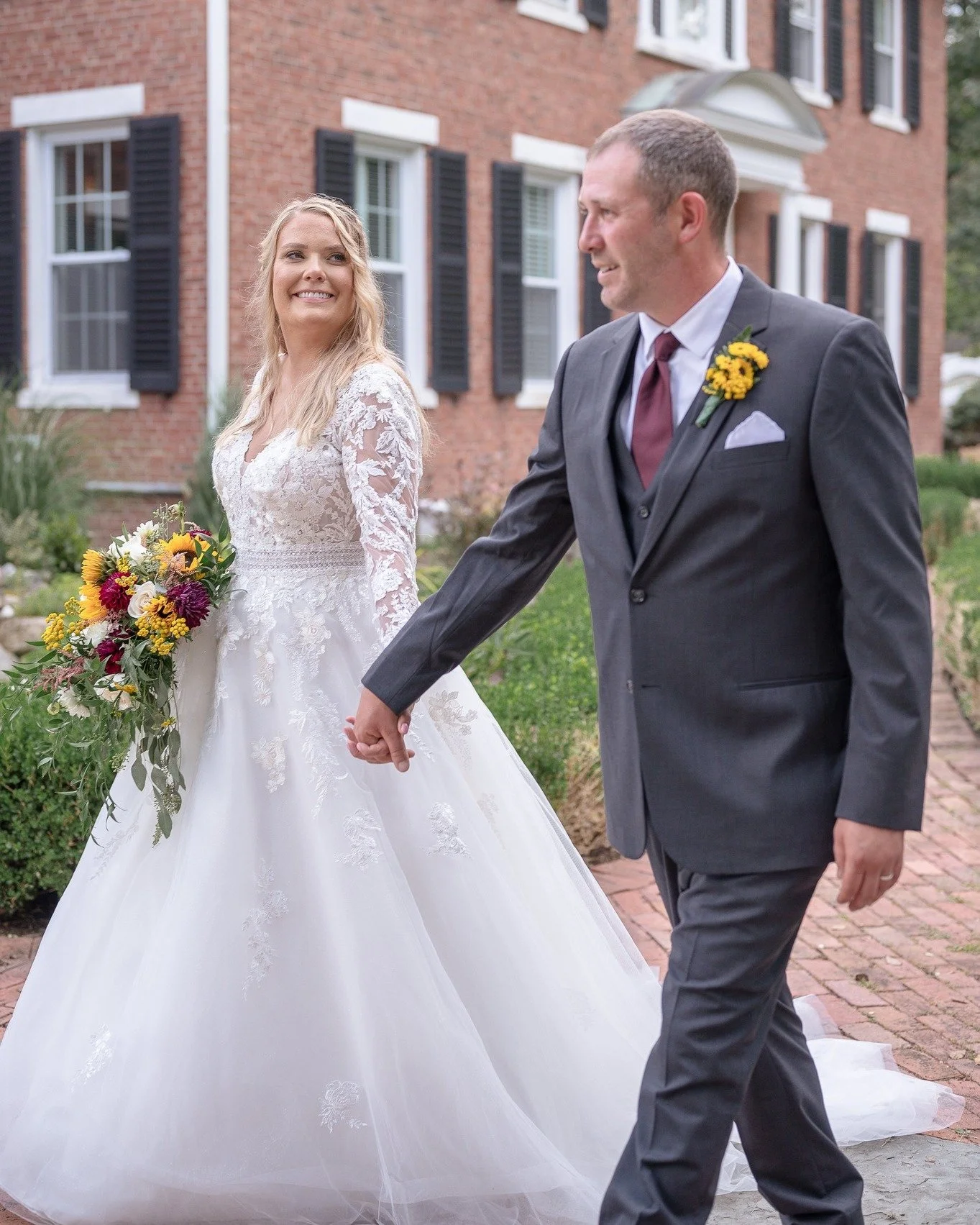 The look that says forever. ✨💍

There&rsquo;s nothing quite like the quiet in-between moments on a wedding day&mdash;the ones where you can feel the love, the excitement, and the promise of what&rsquo;s ahead.

That&rsquo;s why I love what I do: cap