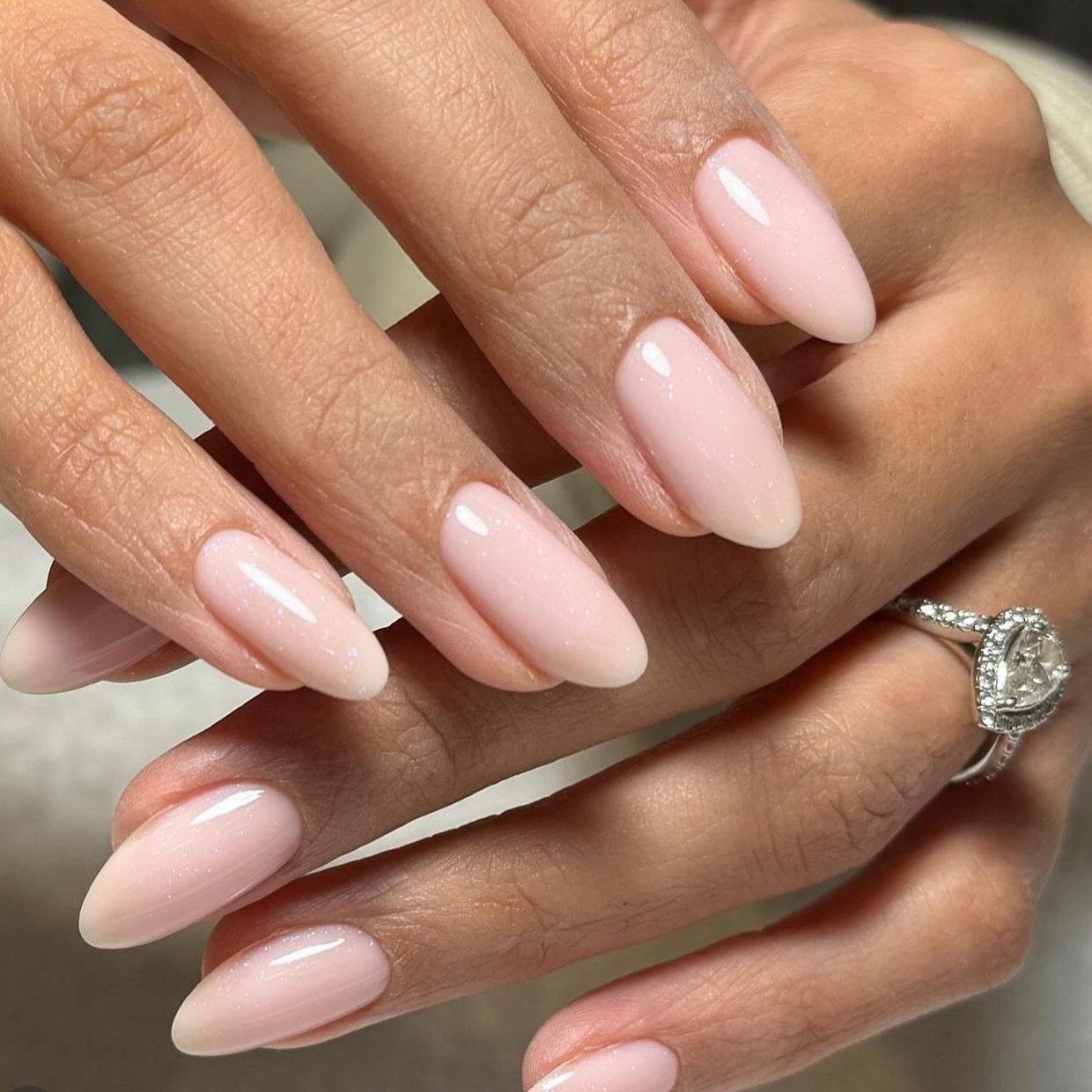 BIAB &bull; most loved 

The main benefit of BIAB (Builder In A Bottle) nails is their versatility and durability. Unlike traditional nail enhancements, BIAB combines the strength of gel with the flexibility of acrylic, resulting in a long-lasting, c