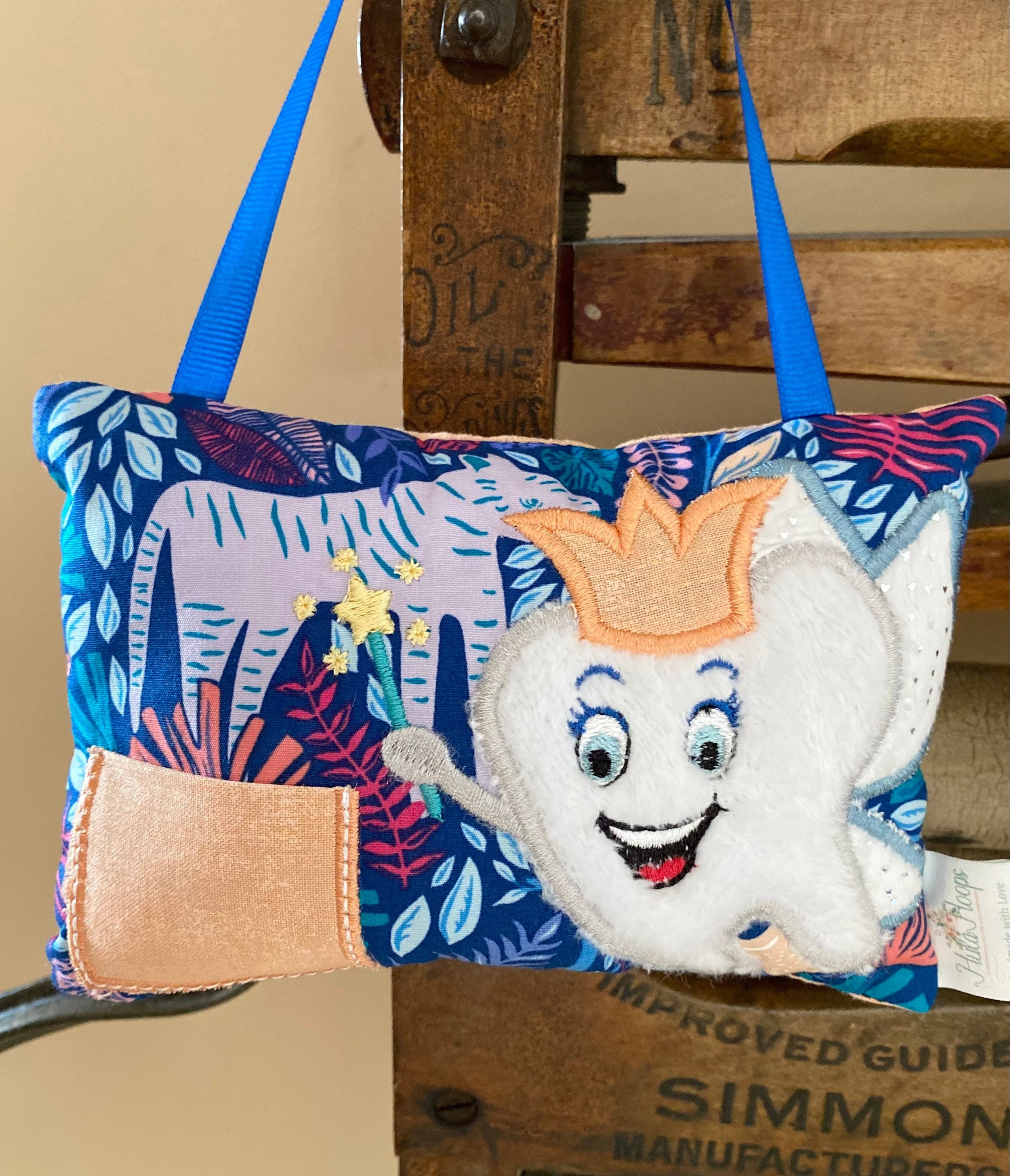 https://i.etsystatic.com/22775369/r/il/537f43/4045273100/il_fullxfull.4045273100_qsdv.jpg