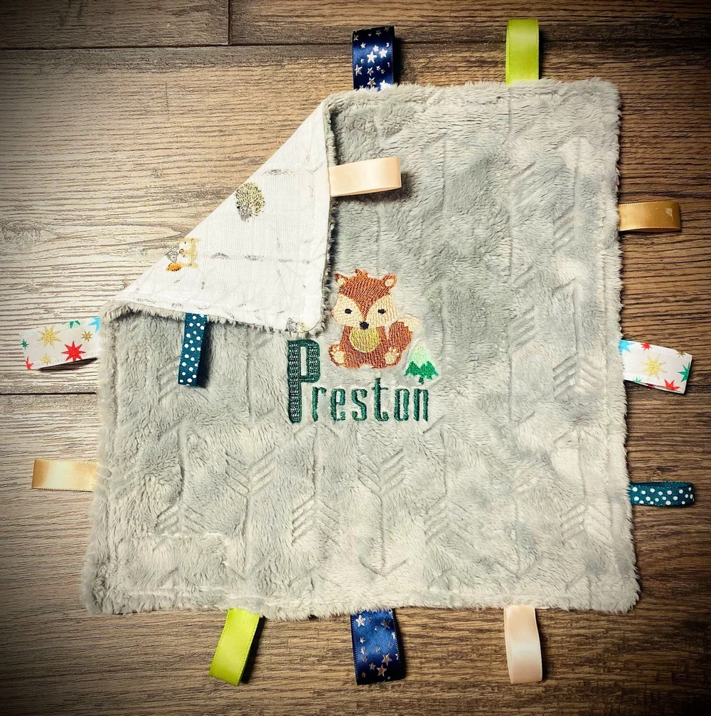 Woodlands Baby Lovey, Personalized, Sensory Blanket, Minky, Baby Gift, Baby  Blanket, Sensory ribbon tags — Hula Hoops Quilt Patterns and Designs
