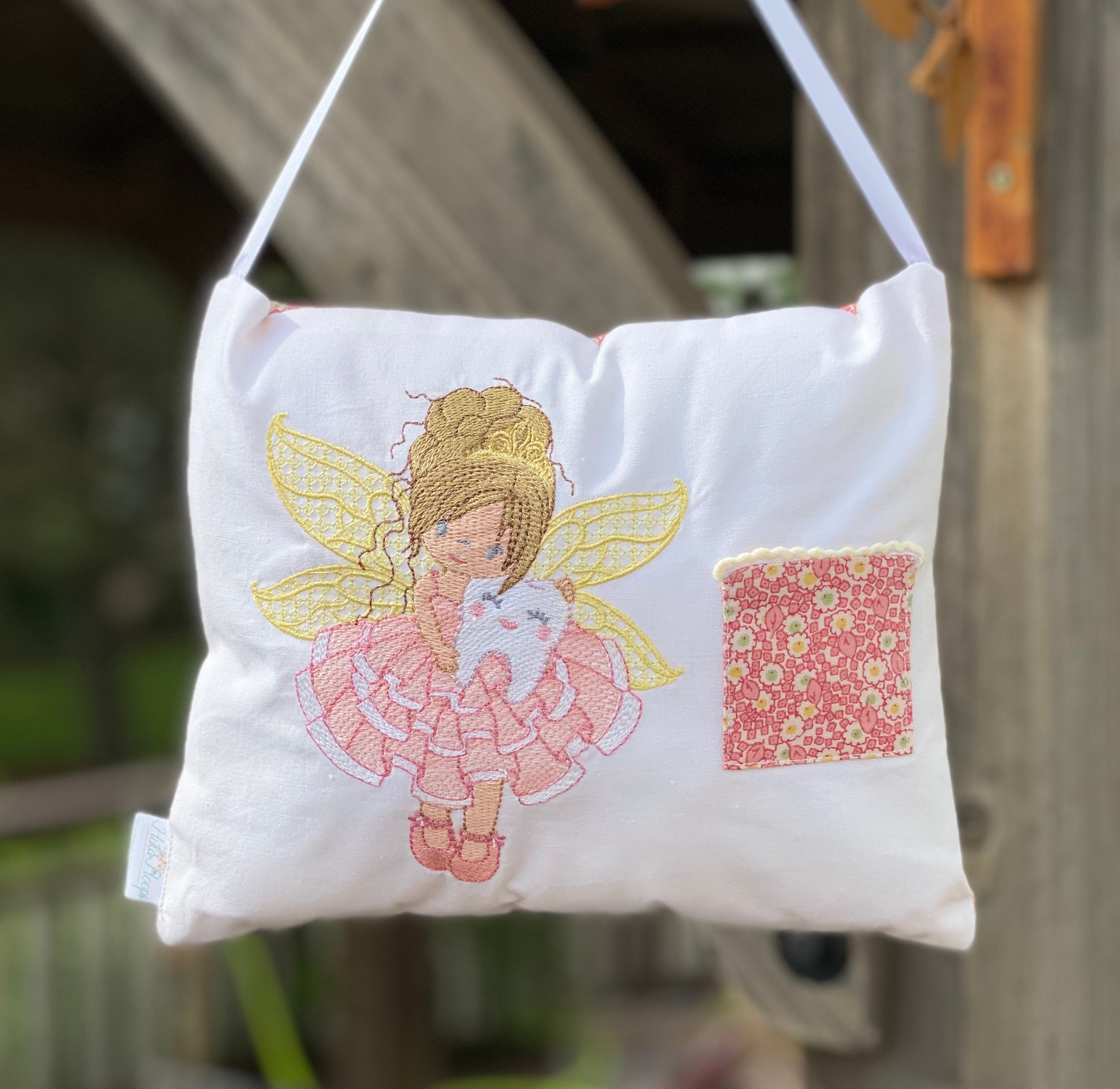 https://i.etsystatic.com/22775369/r/il/00256c/3983691465/il_fullxfull.3983691465_4vws.jpg