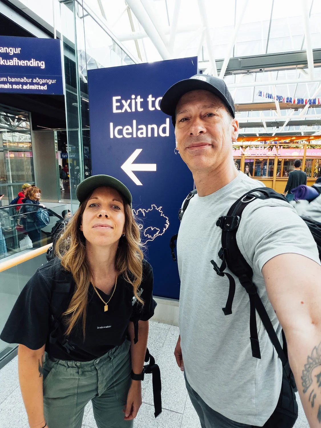 Andrea Livieri and Sabrina Tosato selfie in Iceland at the airport