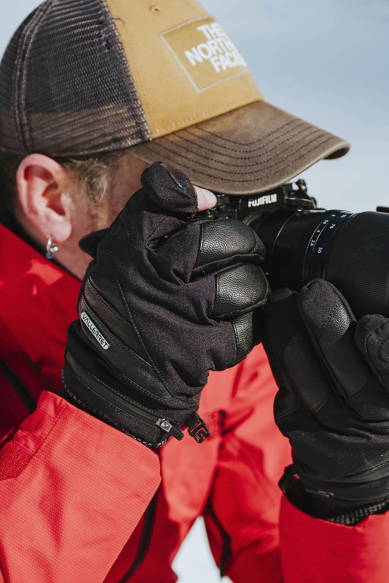 THE BEST GLOVES FOR LANDSCAPE PHOTOGRAPHY