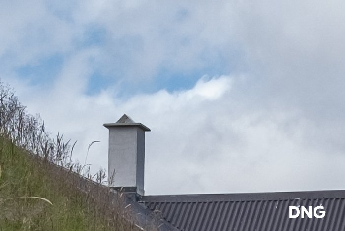 raw-vs-dng05-300sky-dng.jpg