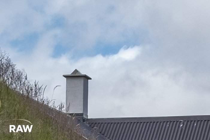 raw-vs-dng05-300sky-raw.jpg