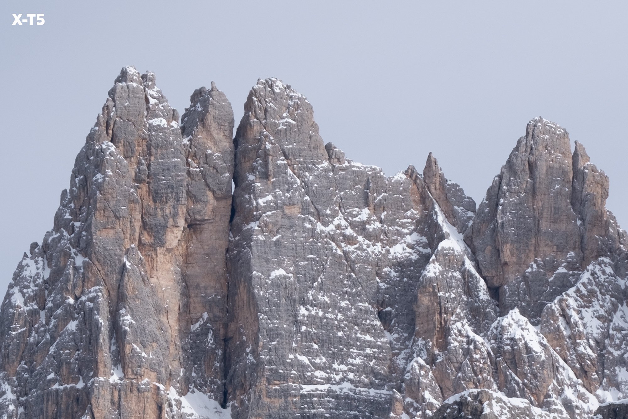 xt5-details-comparison01.jpg