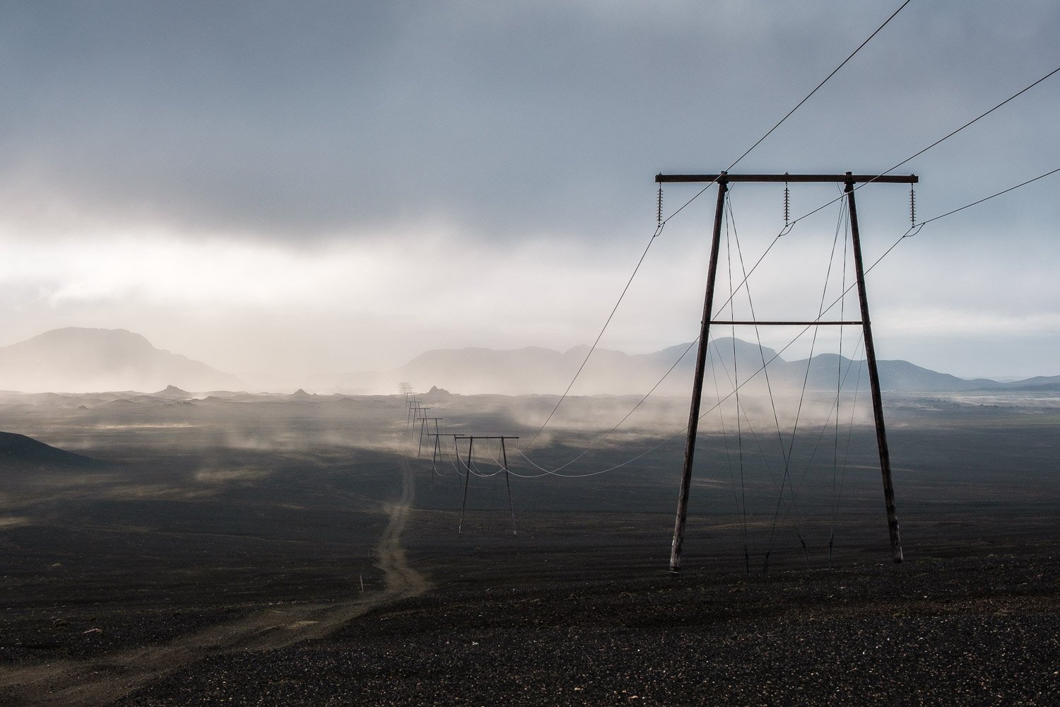 A sand storm near Landmannalaugar photographed handheld with the Fujinon XF50-140mm f/2.8 the Fujifilm X-T4.