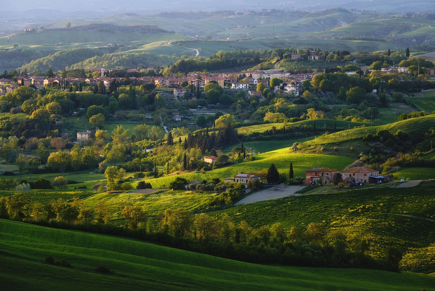 tuscany workshop rolling hills during the sunset