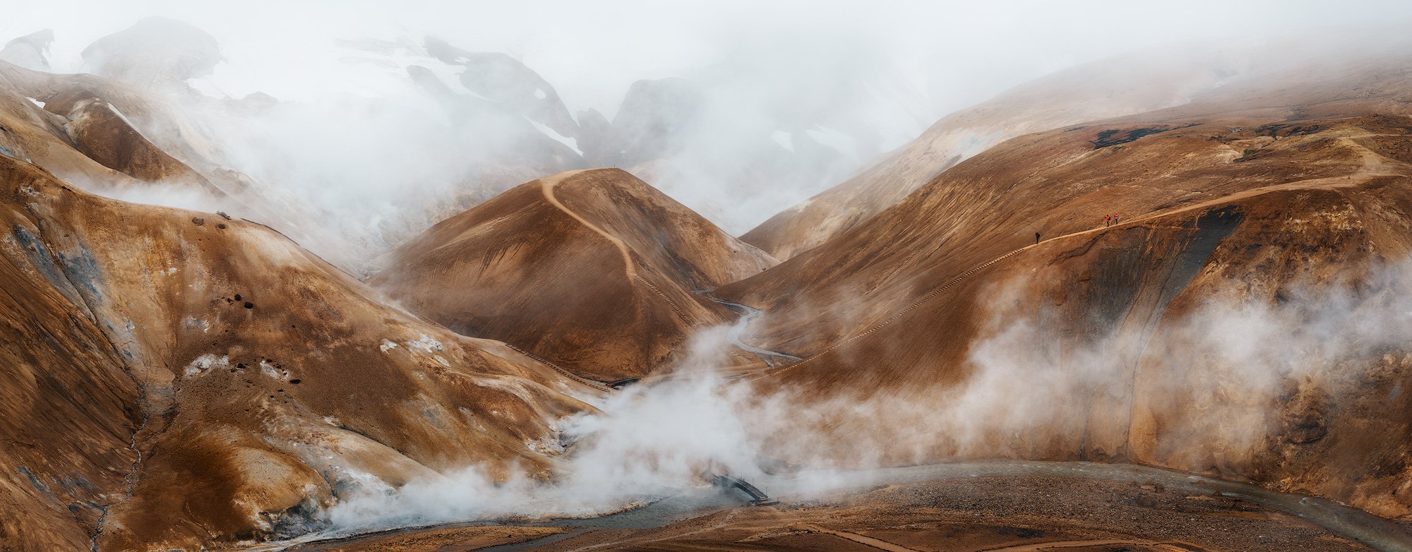 Panorama of the Kerlingarfjöll area, photographed handheld with the Fujinon XF 50–140mm F2.8 on the Fujifilm X-T30.