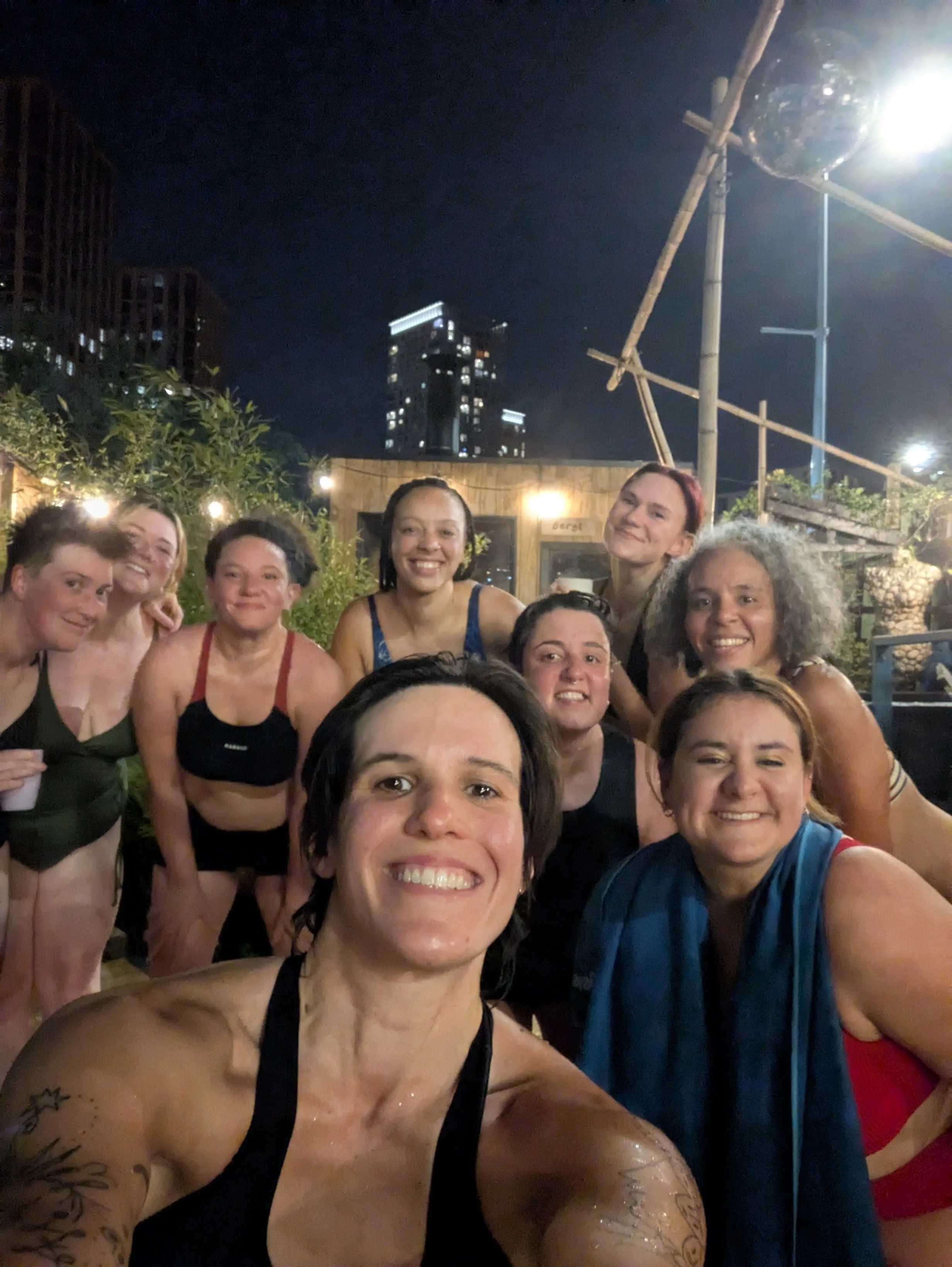 FLINTA Steamy Queers: Spring Equinox Edition