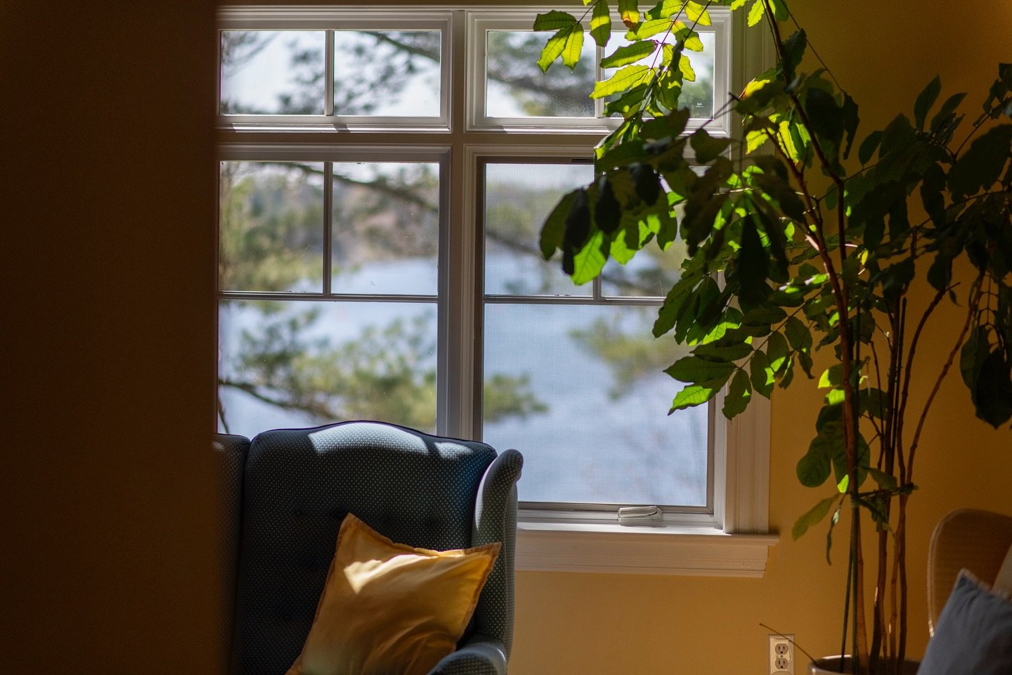 The combination of luxury living with the beauty of South Shore&rsquo;s waterfront is hard to beat here at 131 Eisnor Road, Marriotts Cove. From the stunning landscaping, the interior design, the calm ocean frontage and the many places to take in the