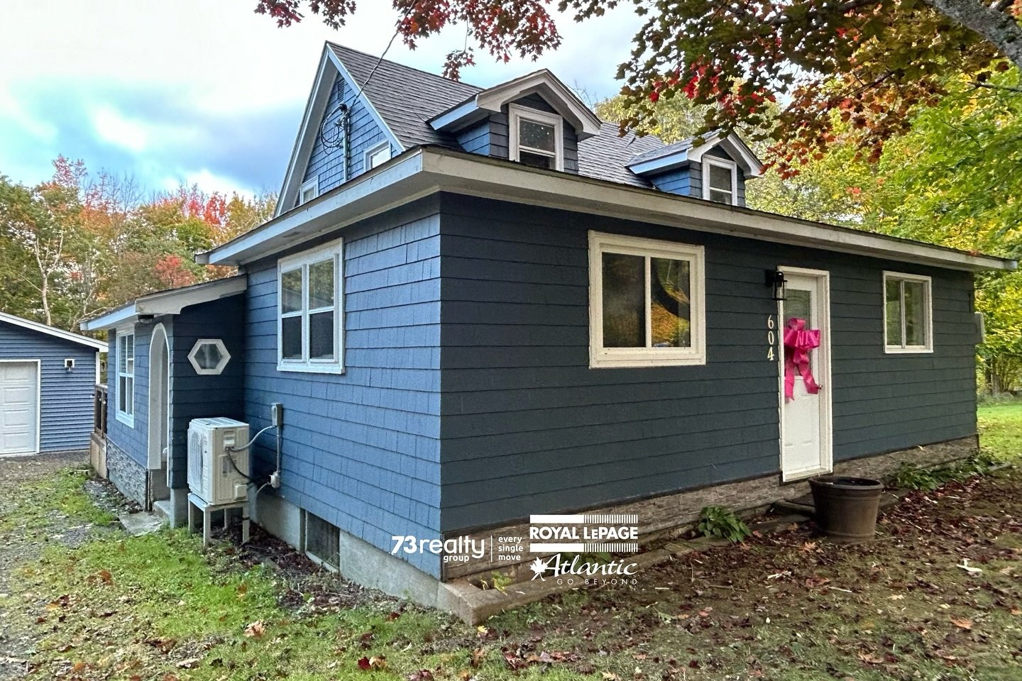 October&rsquo;s been off to a great start with 5 closings for our buyers and sellers! 🍾 🤍We are so grateful for each one of you and the amazing people in our circles that send us referrals. Cheers to your next chapters! 

Ready to make a move? Let&
