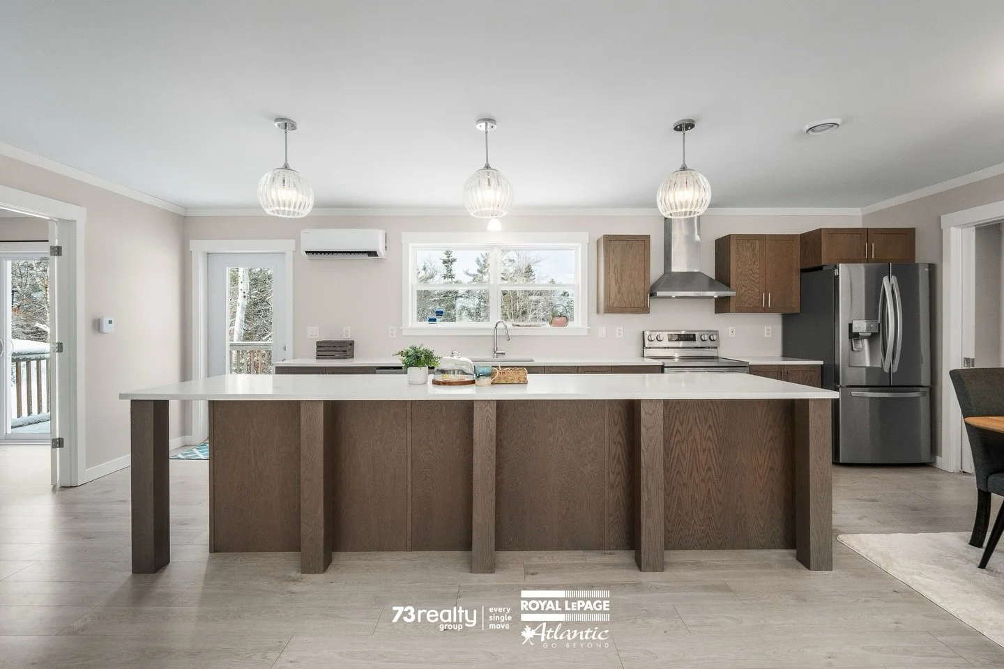Looking for a home that simplifies life without sacrificing space or style? Welcome to Foxwood Village.

This bright, open 3-bedroom, 2-bath bungalow offers 1,779 sq ft of easy one-level living, centered around an impressive 11-foot quartz island per