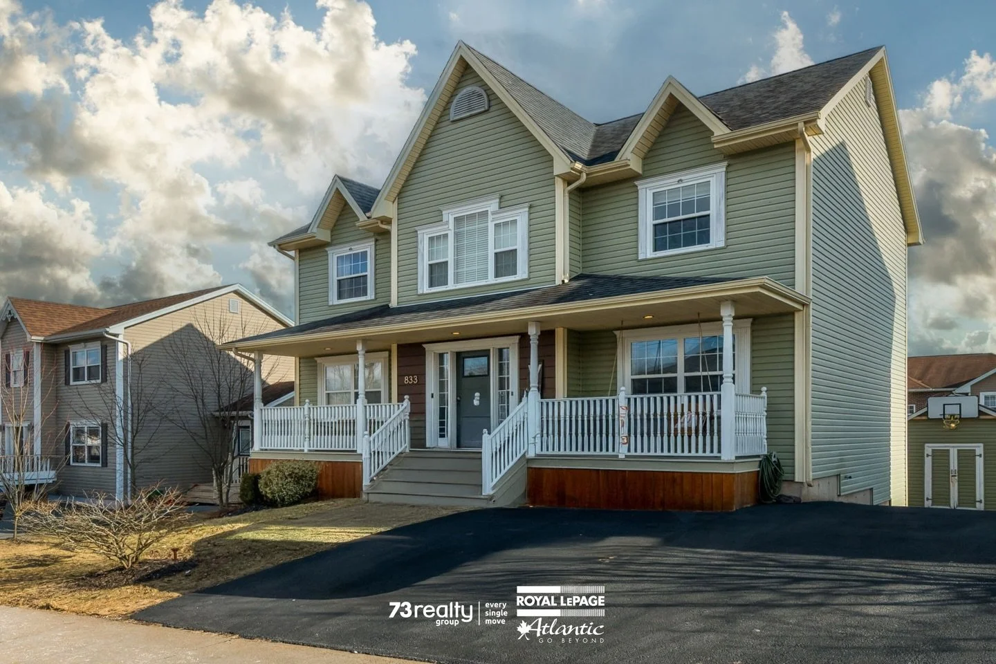 🍃 Fresh new price: $749,900 | 833 Basinview Drive, Bedford 

South-facing and sun-filled all day, this is a home that actually keeps up with family life. 

Located in the sought-after Basinview Drive School district, this nearly 2,900 sq. ft. 4-bed,