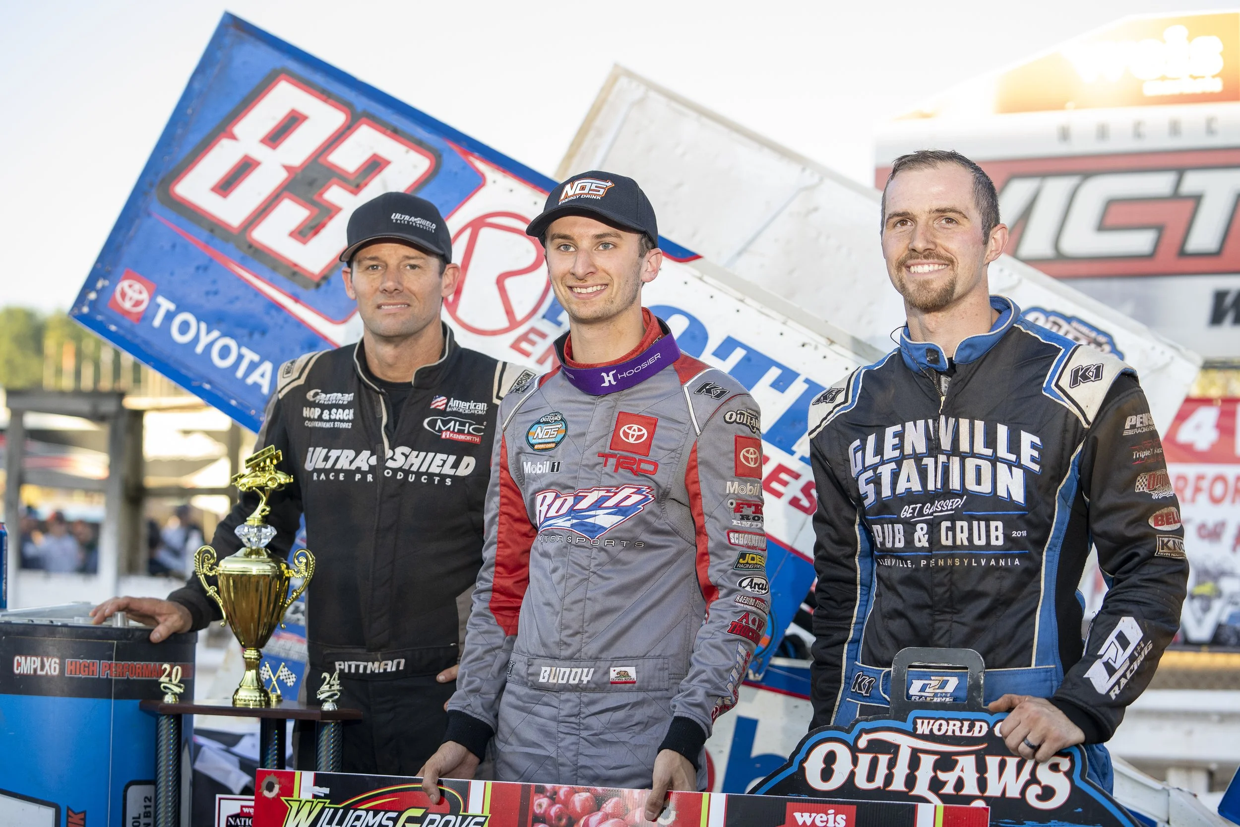 Sprint Cars — Nicole Signor Creative