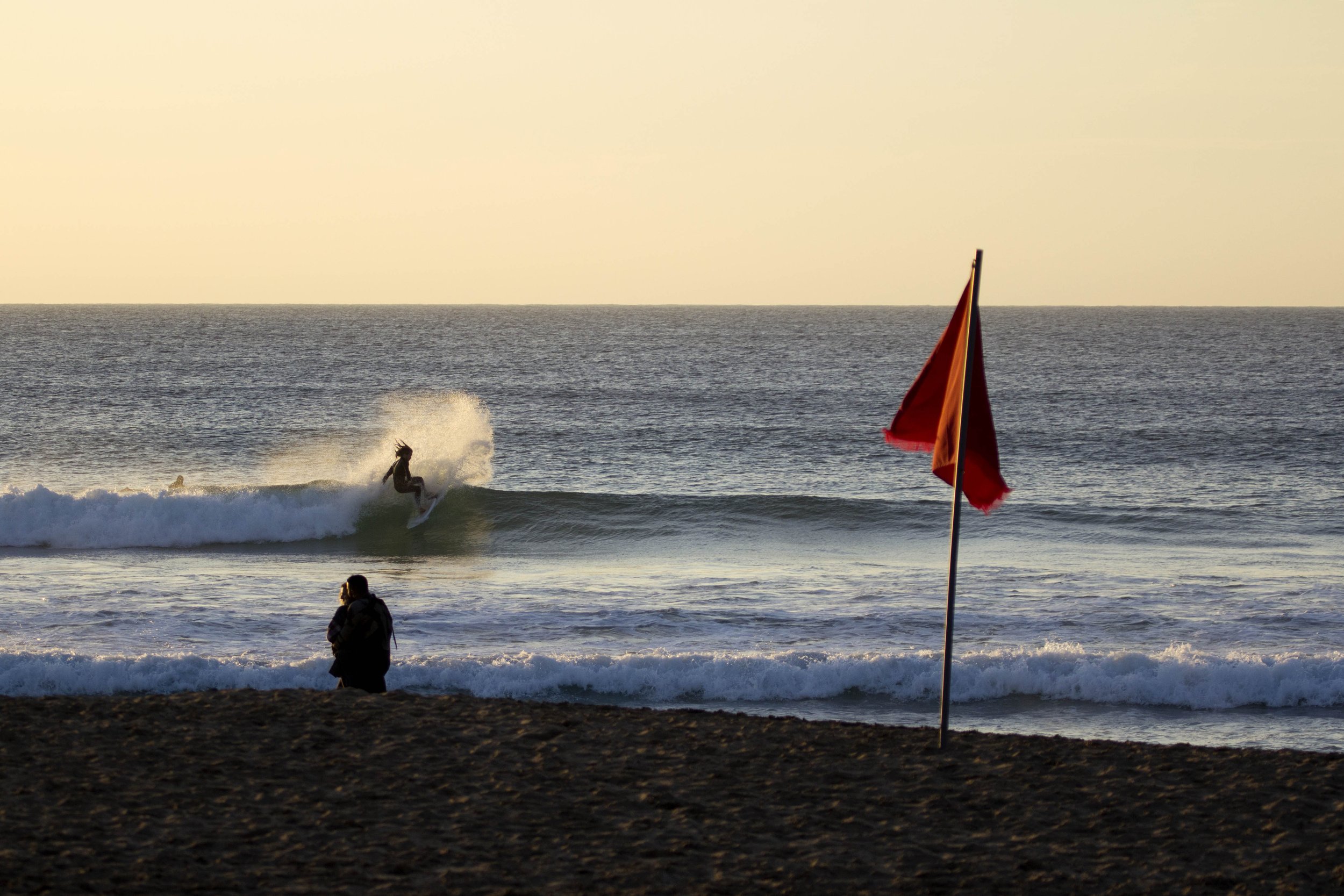 andreu_sucasunset_fuerteventura_surf_session_casamaccaroni_guesthouse_surflodge.jpg