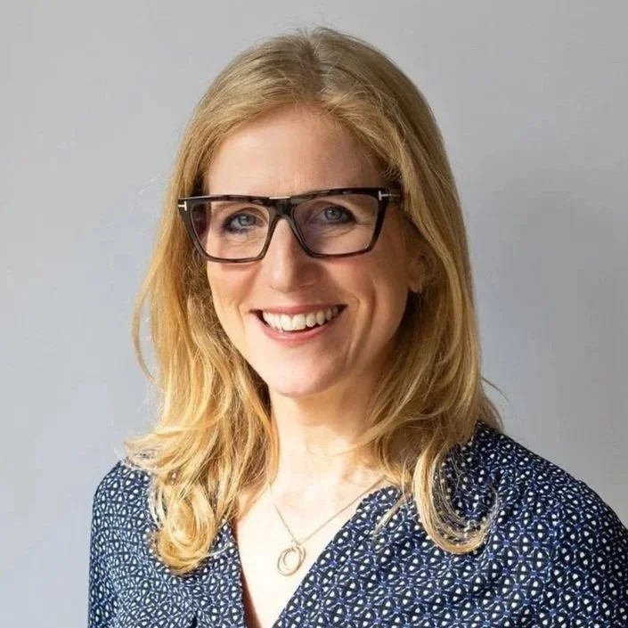 Annie Legge portrait photo