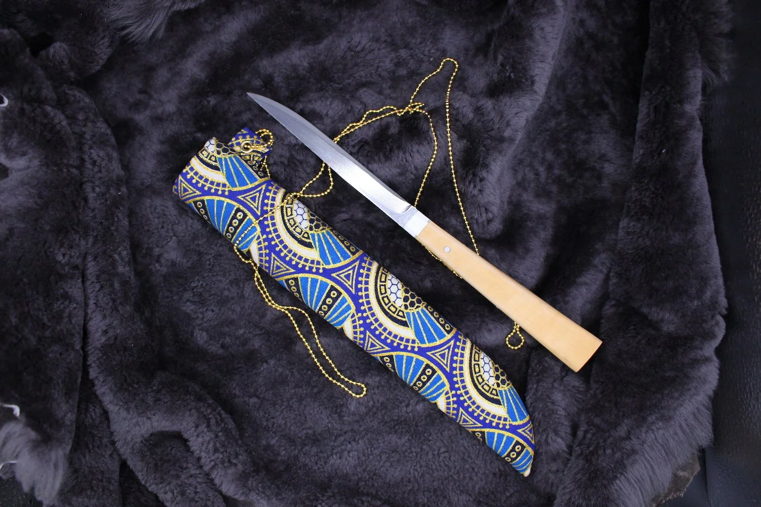 handmade knife by pola malandain suminagashi et buis plume 3.JPG